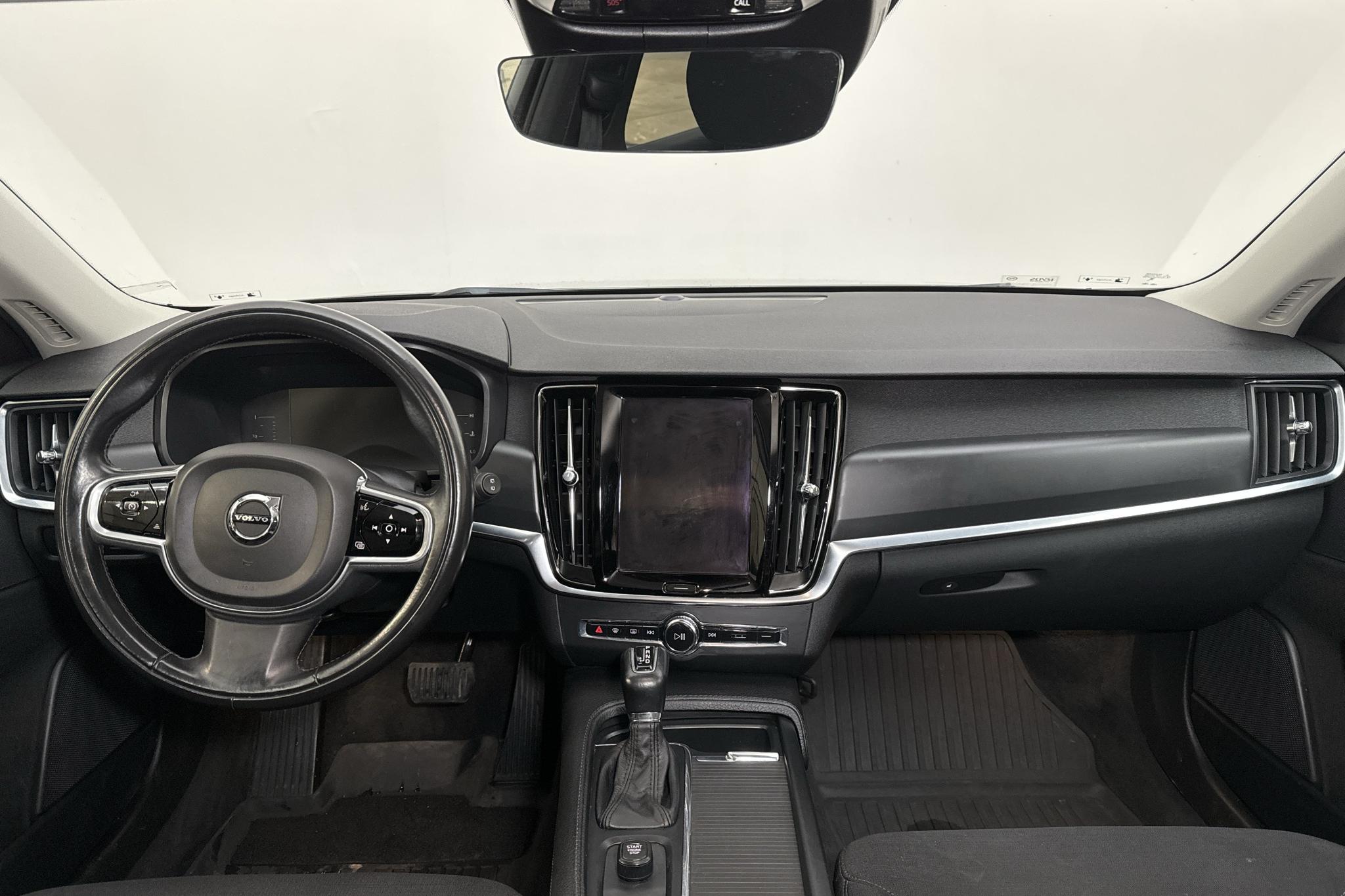 Volvo V90 D3 (150hk) - 18 005 mil - Automat - Dark Grey - 2018