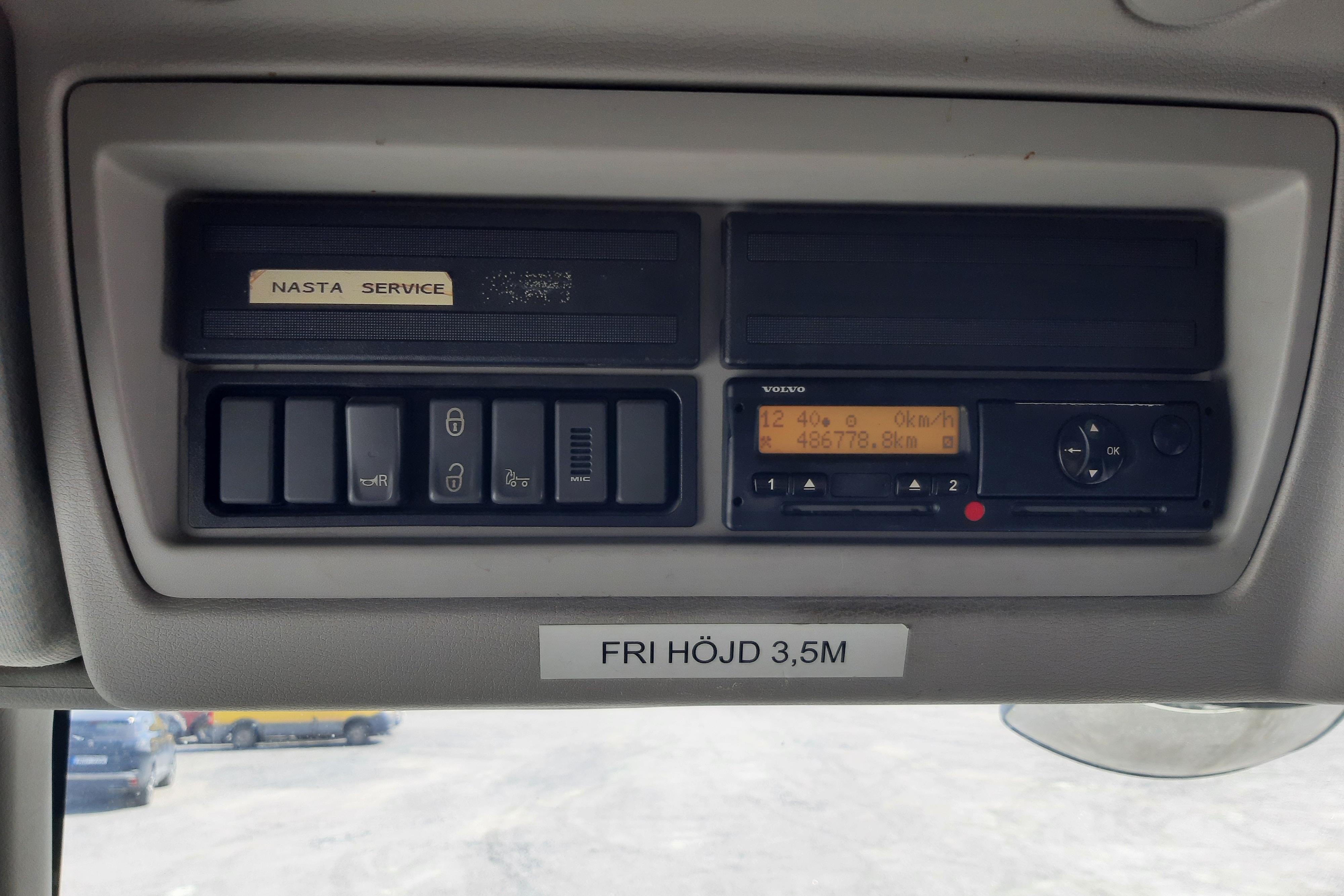 Volvo FL260 - 486 778 km - Automaattinen - valkoinen - 2011
