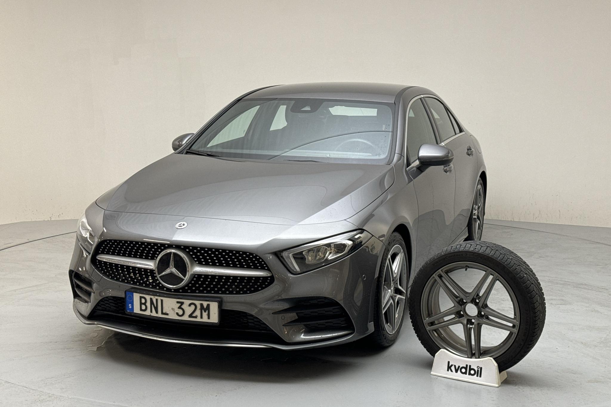 Mercedes A 180 Sedan V177 (136hk) - 4 149 mil - Automat - Dark Grey - 2021