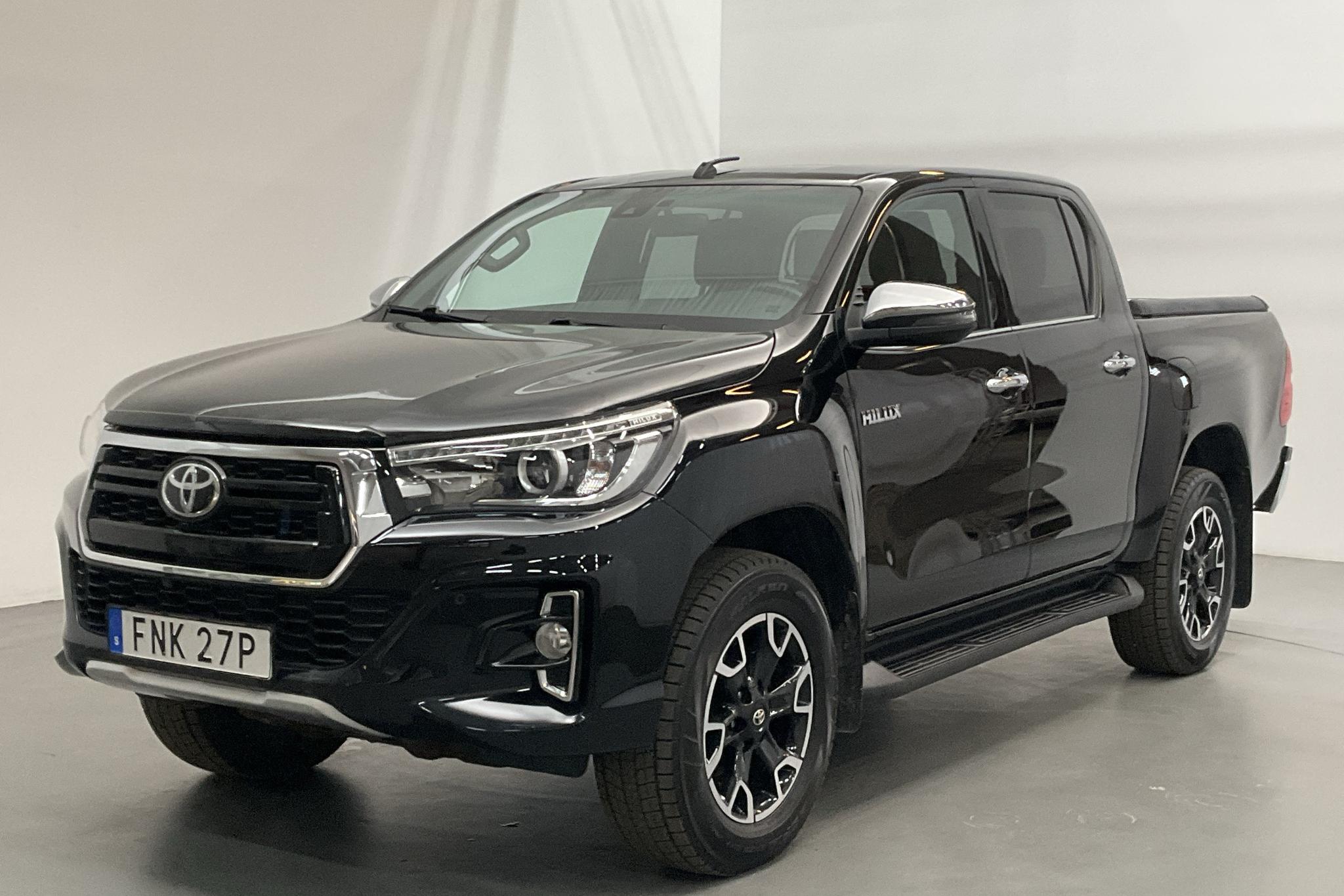 Toyota Hilux 2.4 D 4WD (150hk) - 125 770 km - Automatyczna - czarny - 2019