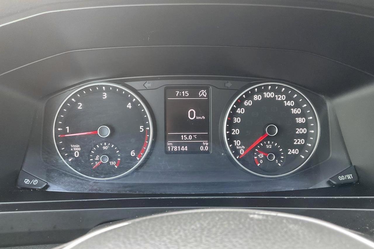 VW Transporter T6 2.0 TDI BMT Skåp 4MOTION (150hk) - 17 814 mil - Manuell - vit - 2018