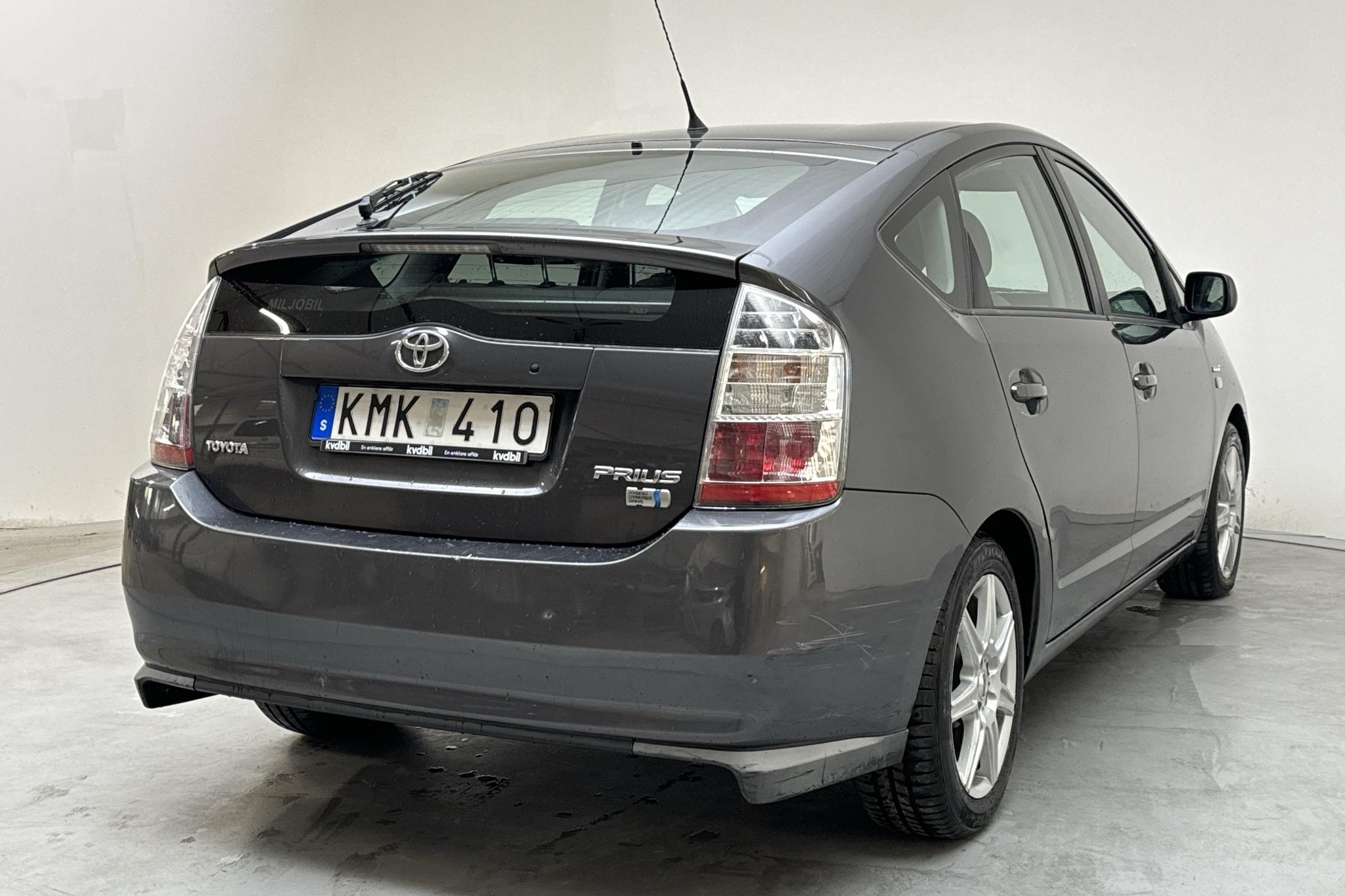 Toyota Prius 1.5 Hybrid (78hk) - 203 980 km - Automatic - gray - 2009