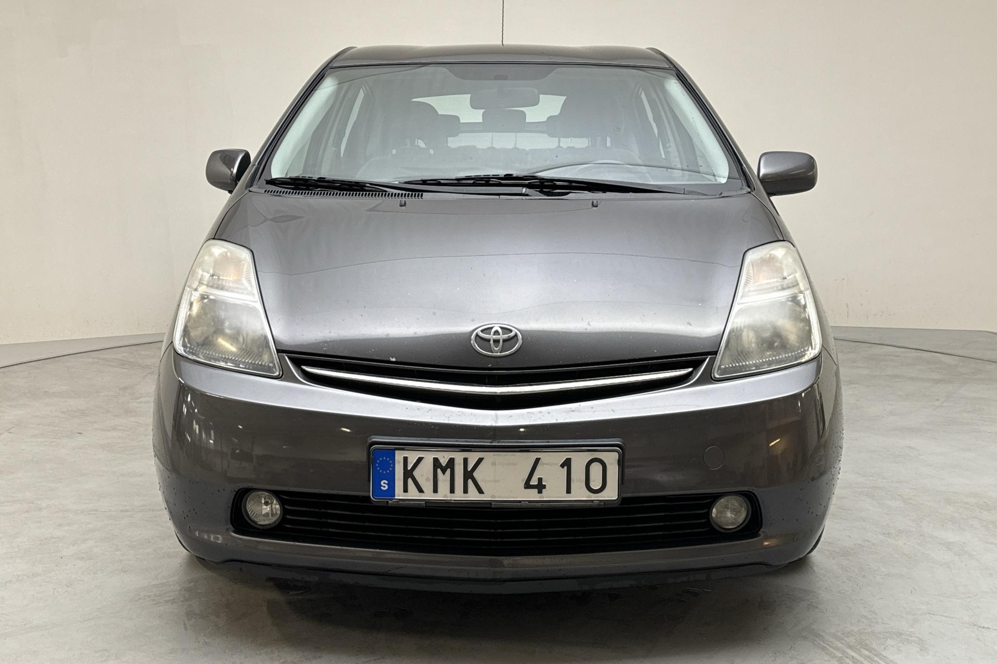 Toyota Prius 1.5 Hybrid (78hk) - 203 980 km - Automatyczna - szary - 2009