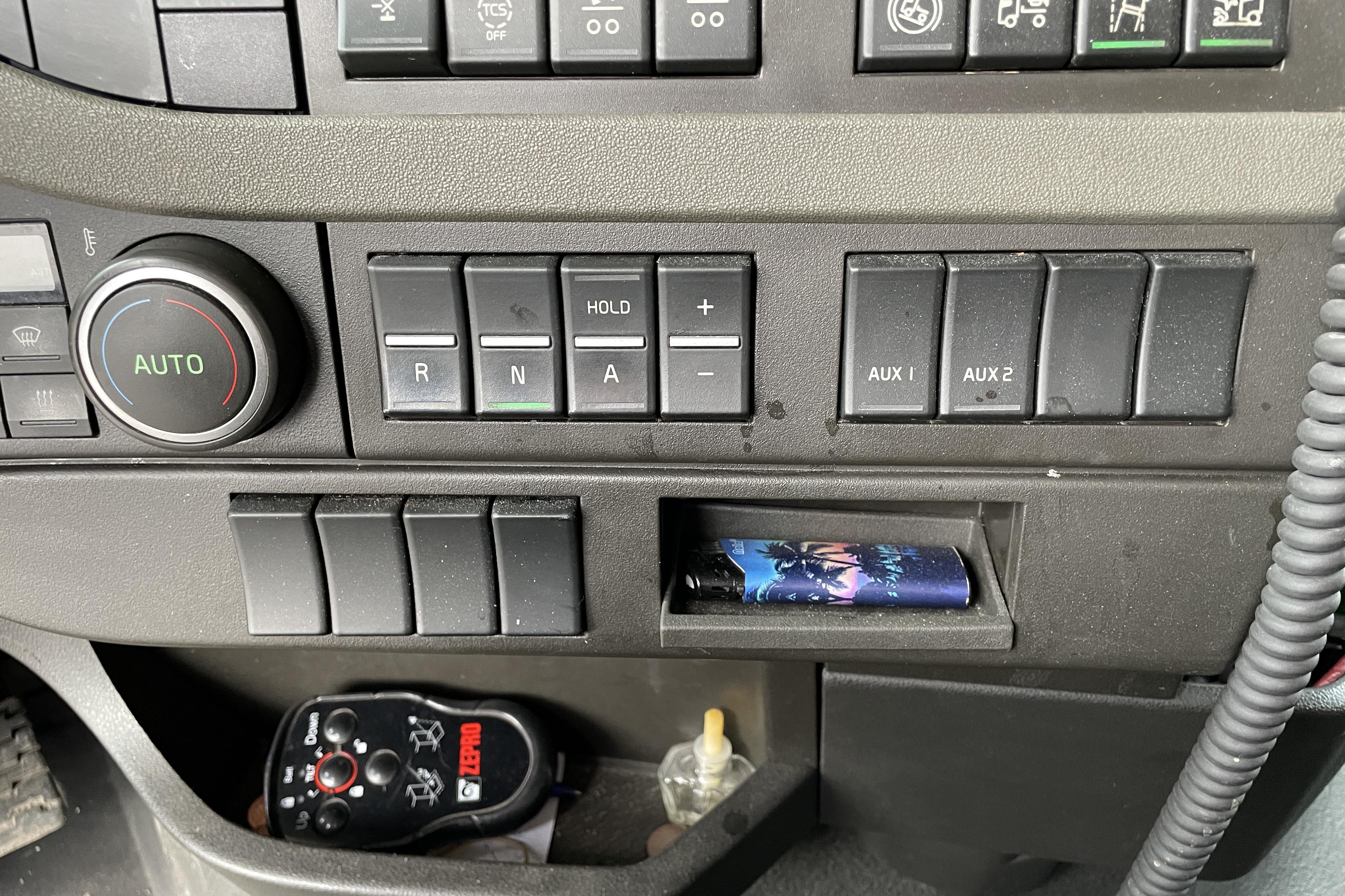 Volvo FH460 - 469 755 km - Automaatne - 2019