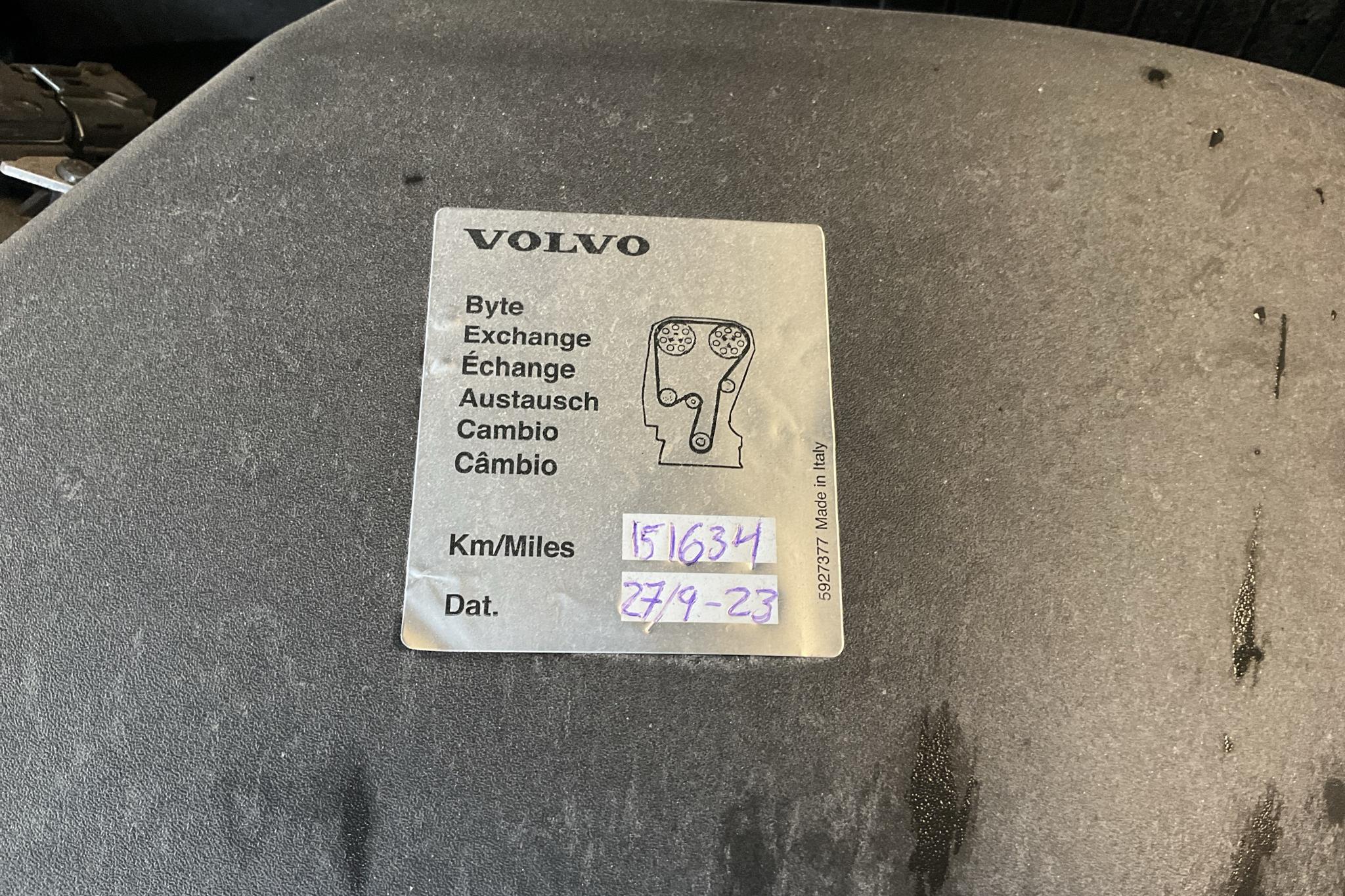 Volvo V60 D4 (190hk) - 166 360 km - Automatyczna - czarny - 2017