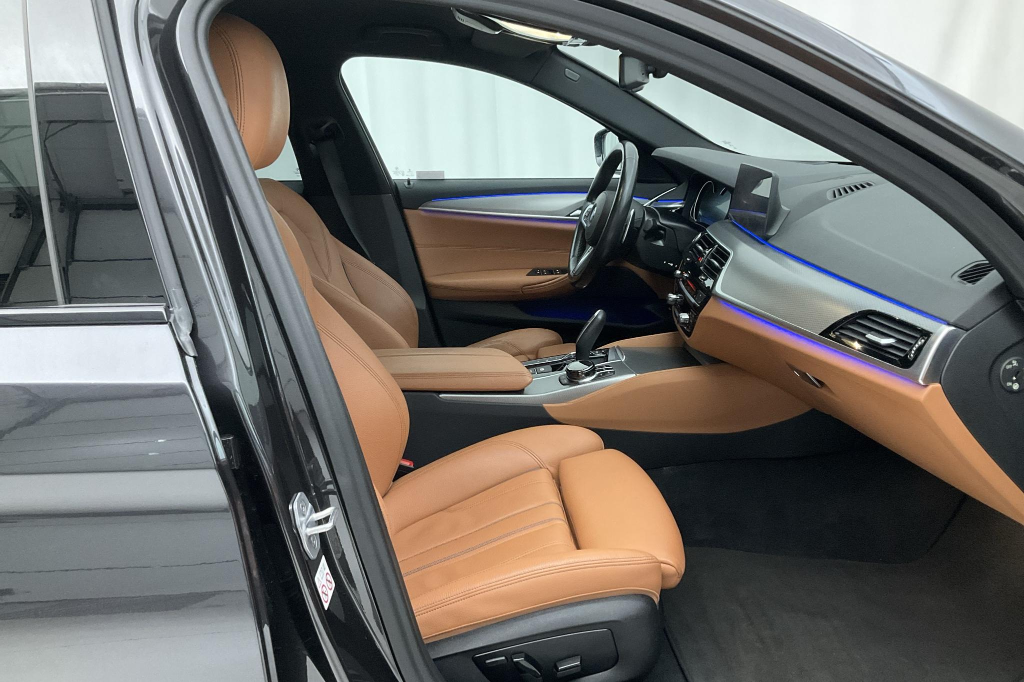 BMW 530e iPerformance Sedan, G30 (252hk) - 88 400 km - Automatyczna - szary - 2018