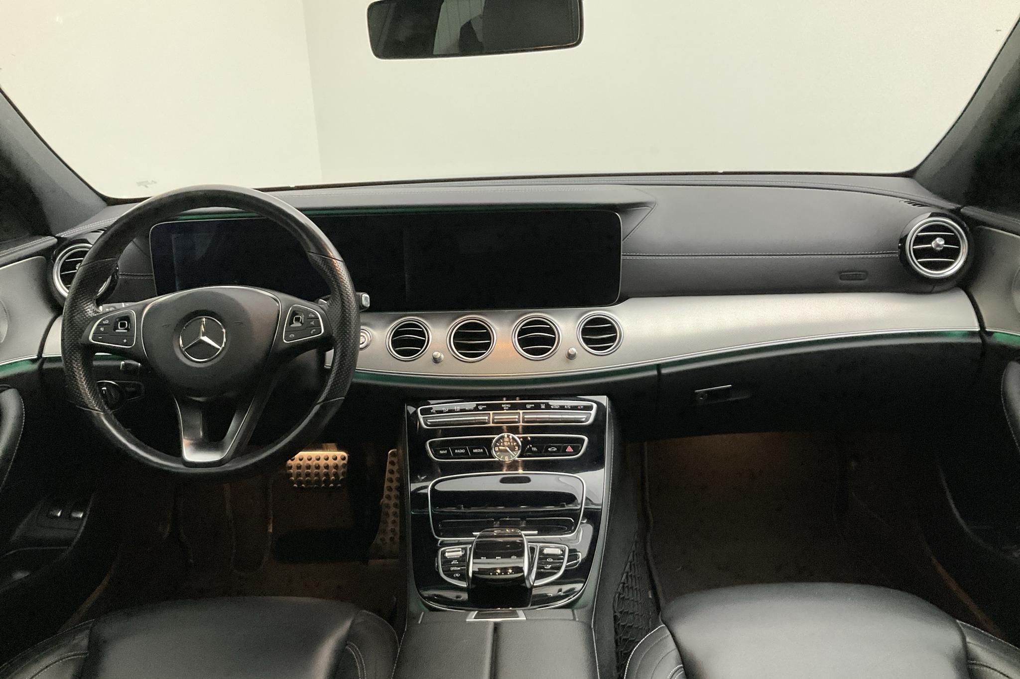 Mercedes E 220 d 4MATIC Kombi S213 (194hk) - 93 580 km - Automaatne - hall - 2017