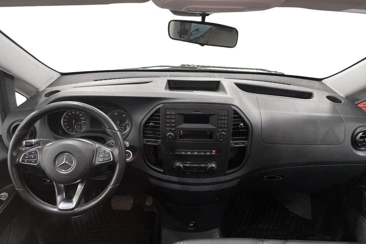 Mercedes Vito Tourer 116 CDI W640 (163hk) - 390 170 km - Automatic - white - 2017