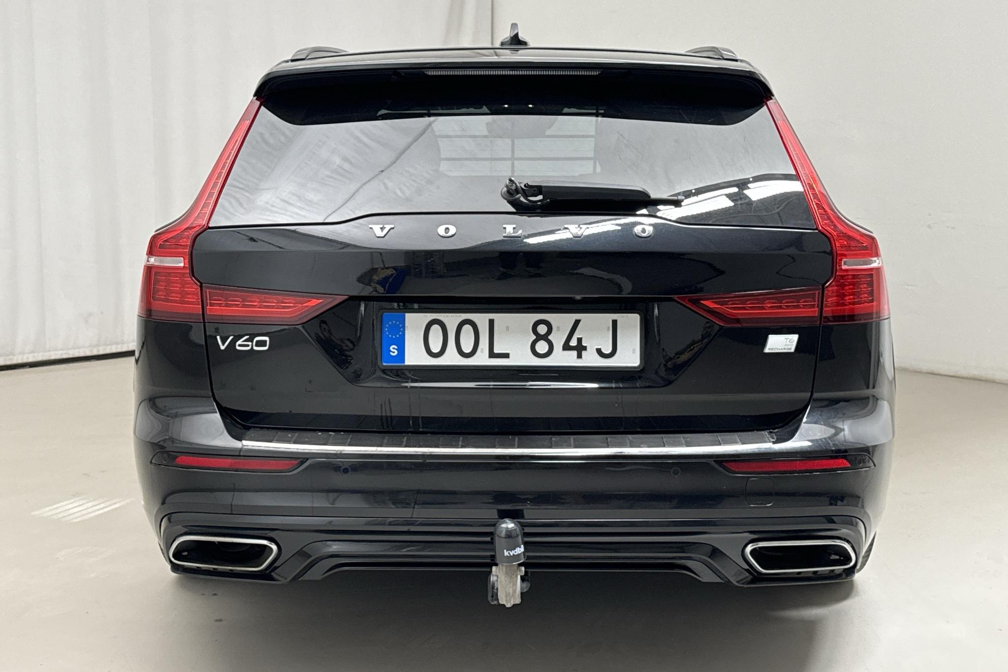 Volvo V60 T6 AWD Twin Engine (340hk) - 7 220 mil - Automat - svart - 2021