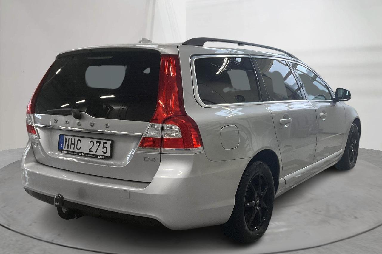 Volvo V70 II D4 (163hk) - 145 660 km - Automatic - silver - 2014