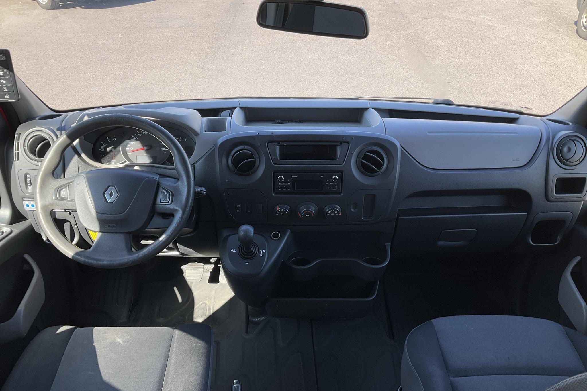 Renault Master Kombi 3.5 T 2.3 dCi (170HK) - 356 660 km - Automatic - white - 2017