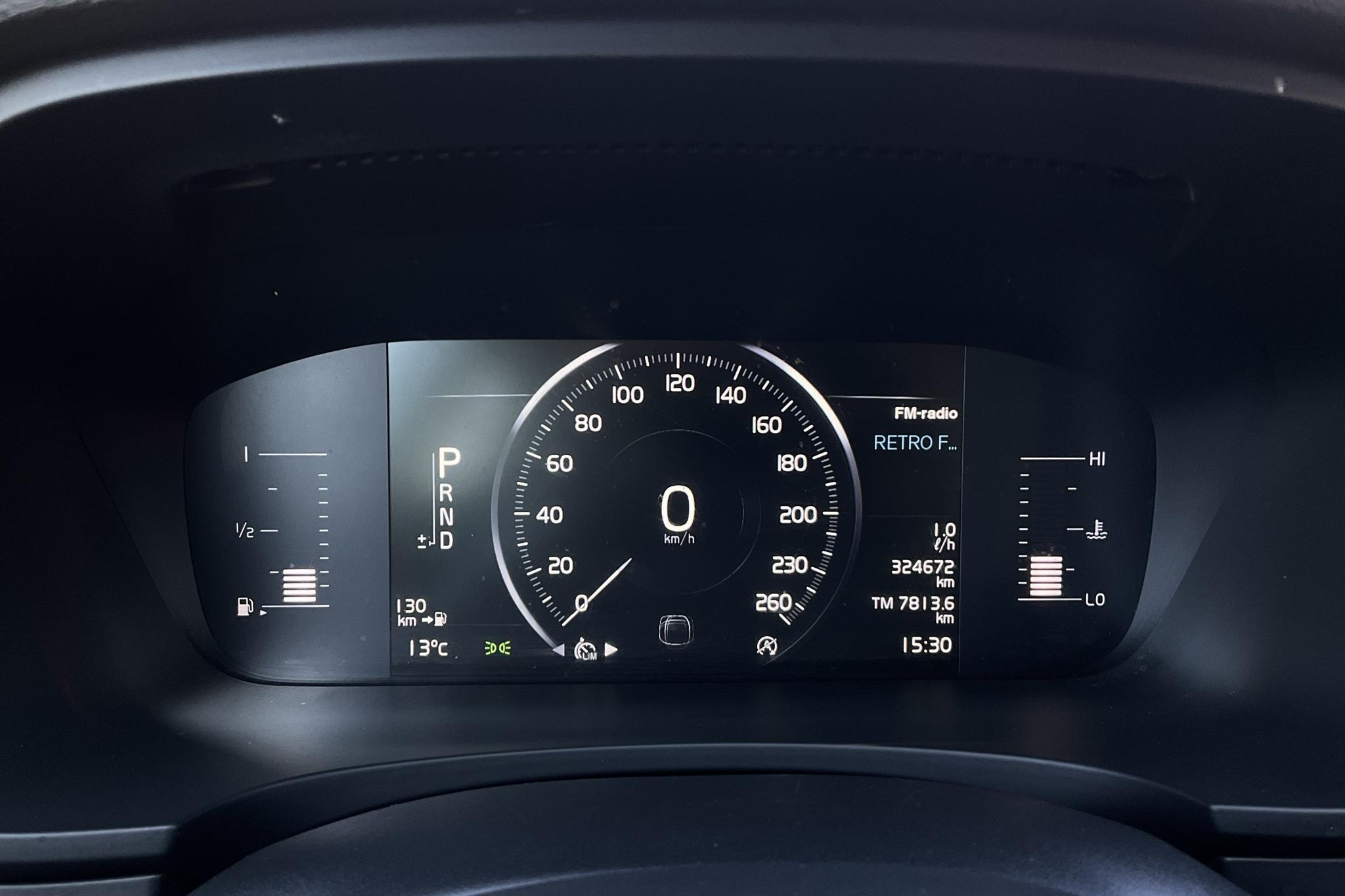 Volvo V90 T5 (254hk) - 324 680 km - Automatyczna - czarny - 2018