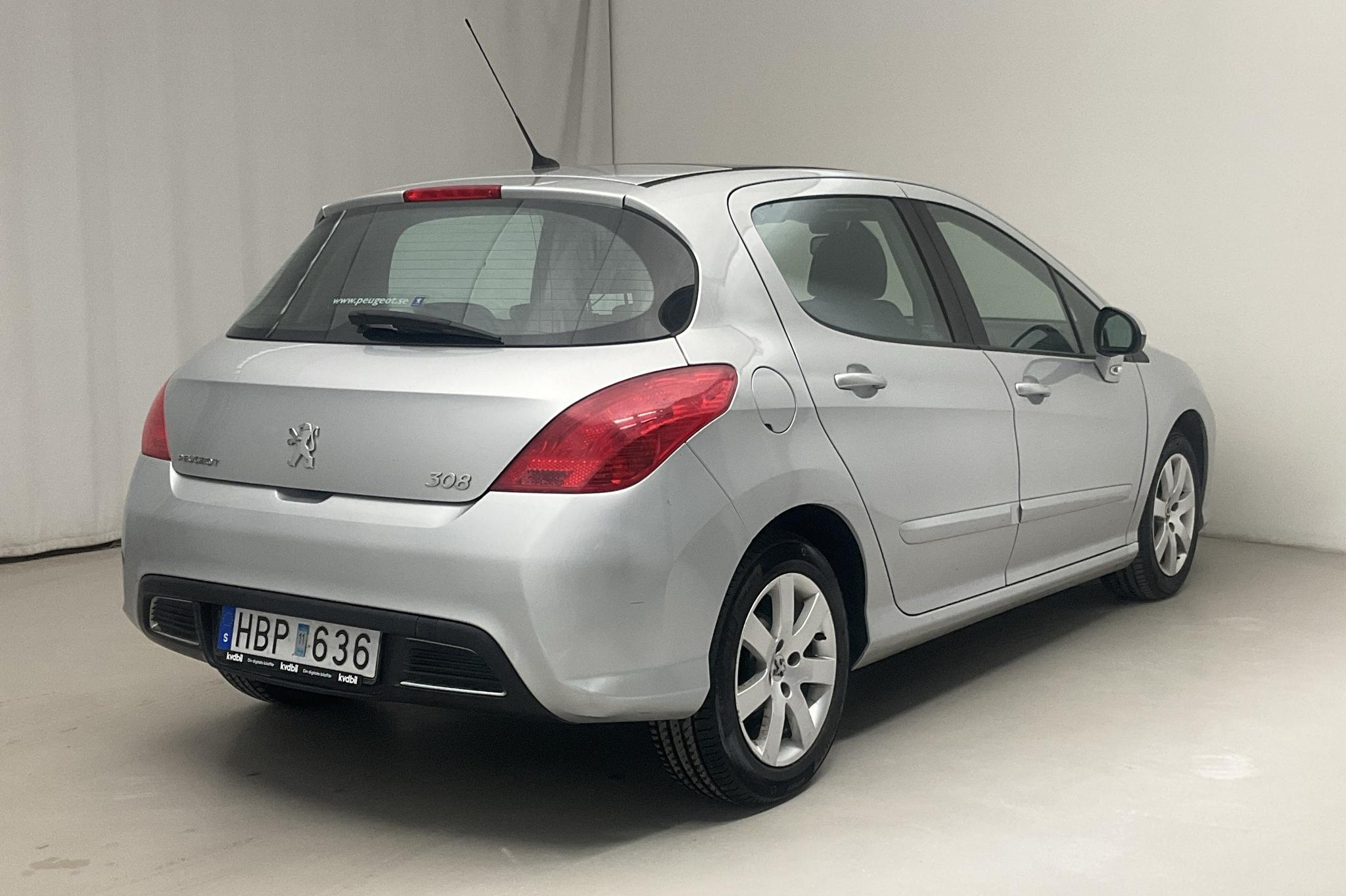 Peugeot 308 1.6 HDi FAP 5dr (110hk) - 91 260 km - Automatyczna - Light Grey - 2008