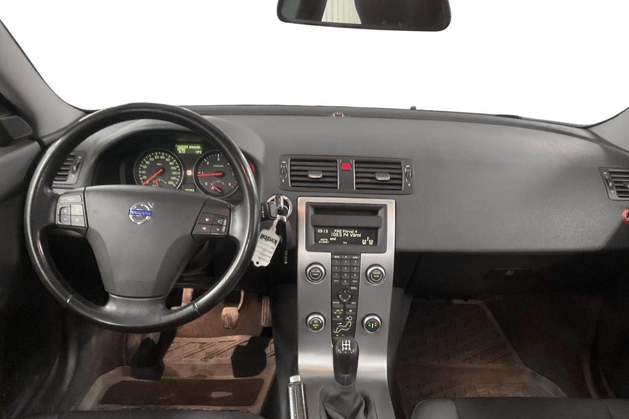 Volvo S40 1.6D DRIVe (109hk) - 185 360 km - Manuaalinen - harmaa - 2010