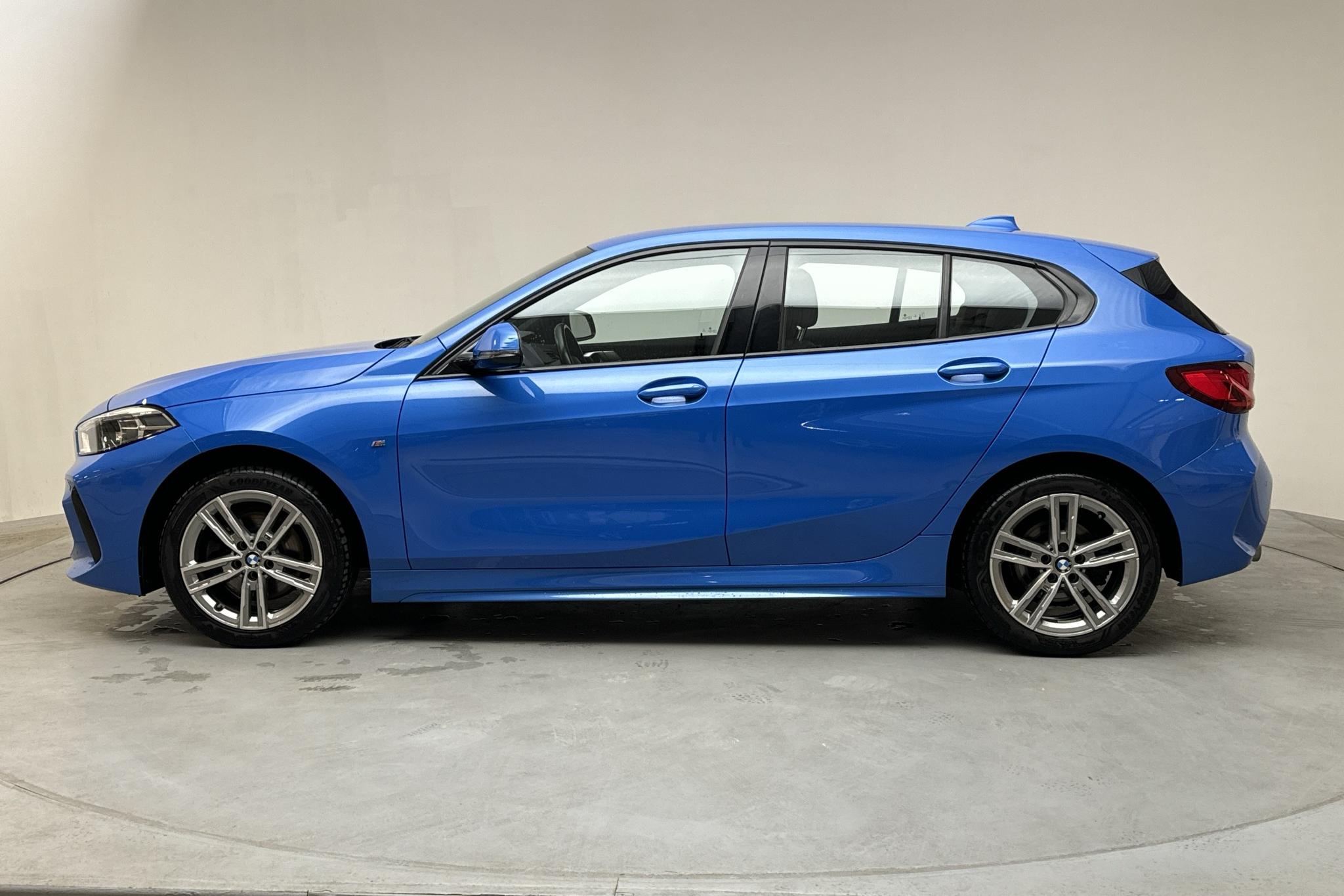 BMW 118i 5dr, F40 (140hk) - 47 530 km - Manual - blue - 2021