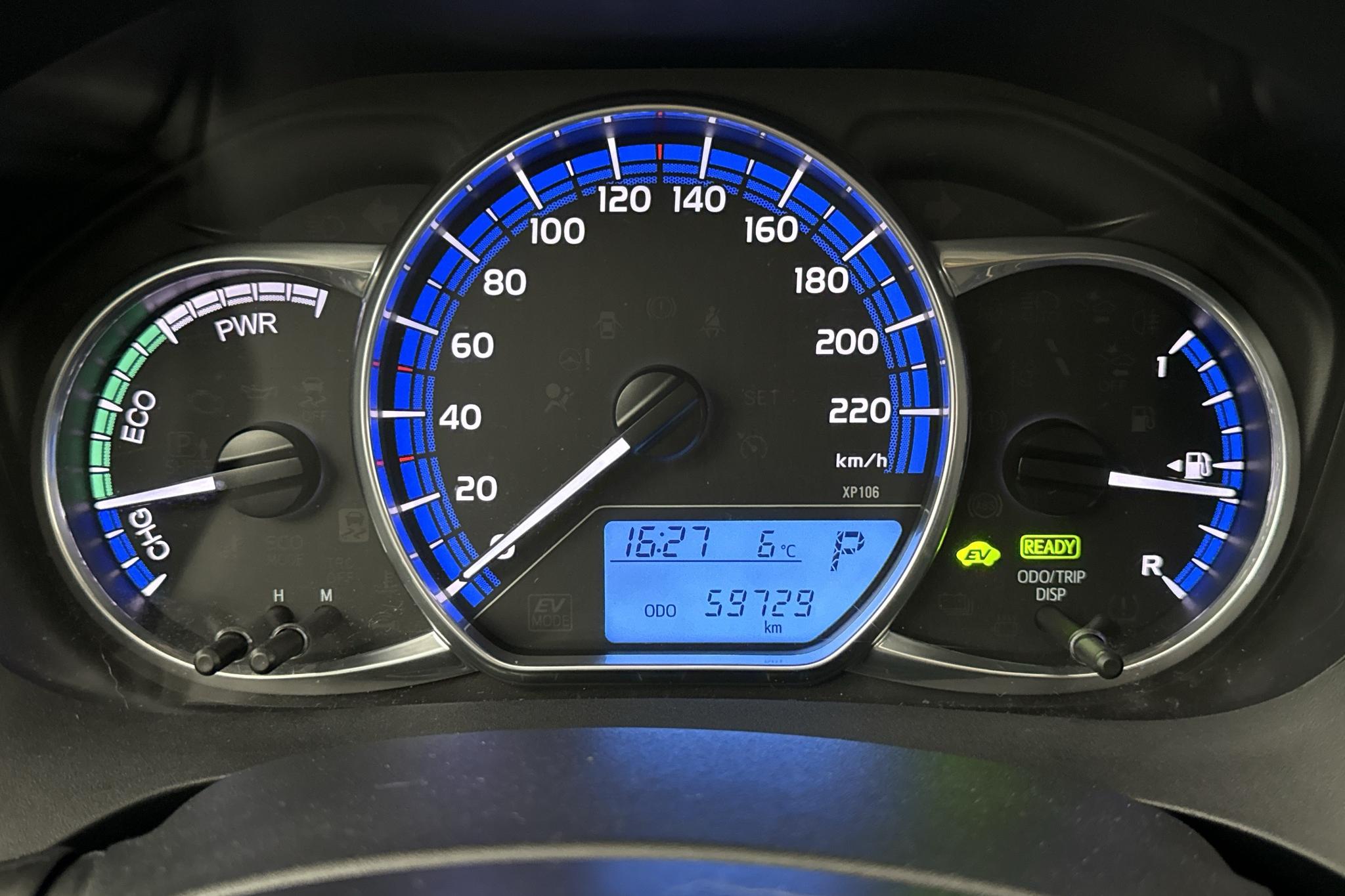 Toyota Yaris 1.5 Hybrid 5dr (101hk) - 5 973 mil - Automat - vit - 2016
