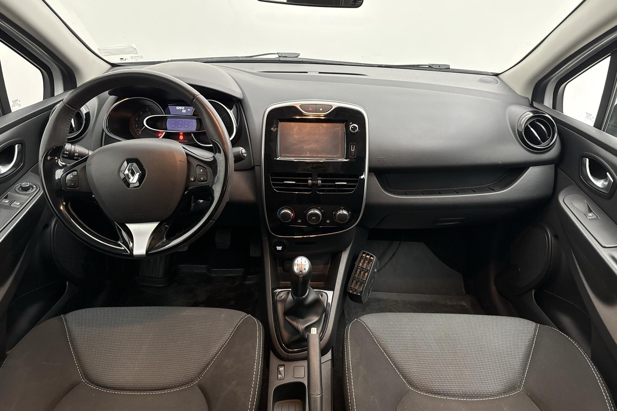 Renault Clio IV 1.5 dCi Sports Tourer (90hk) - 62 950 km - Manualna - biały - 2016