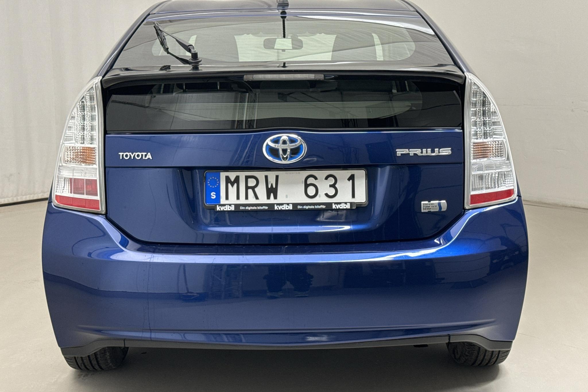 Toyota Prius 1.8 Hybrid (99hk) - 21 279 mil - Automat - Dark Blue - 2011