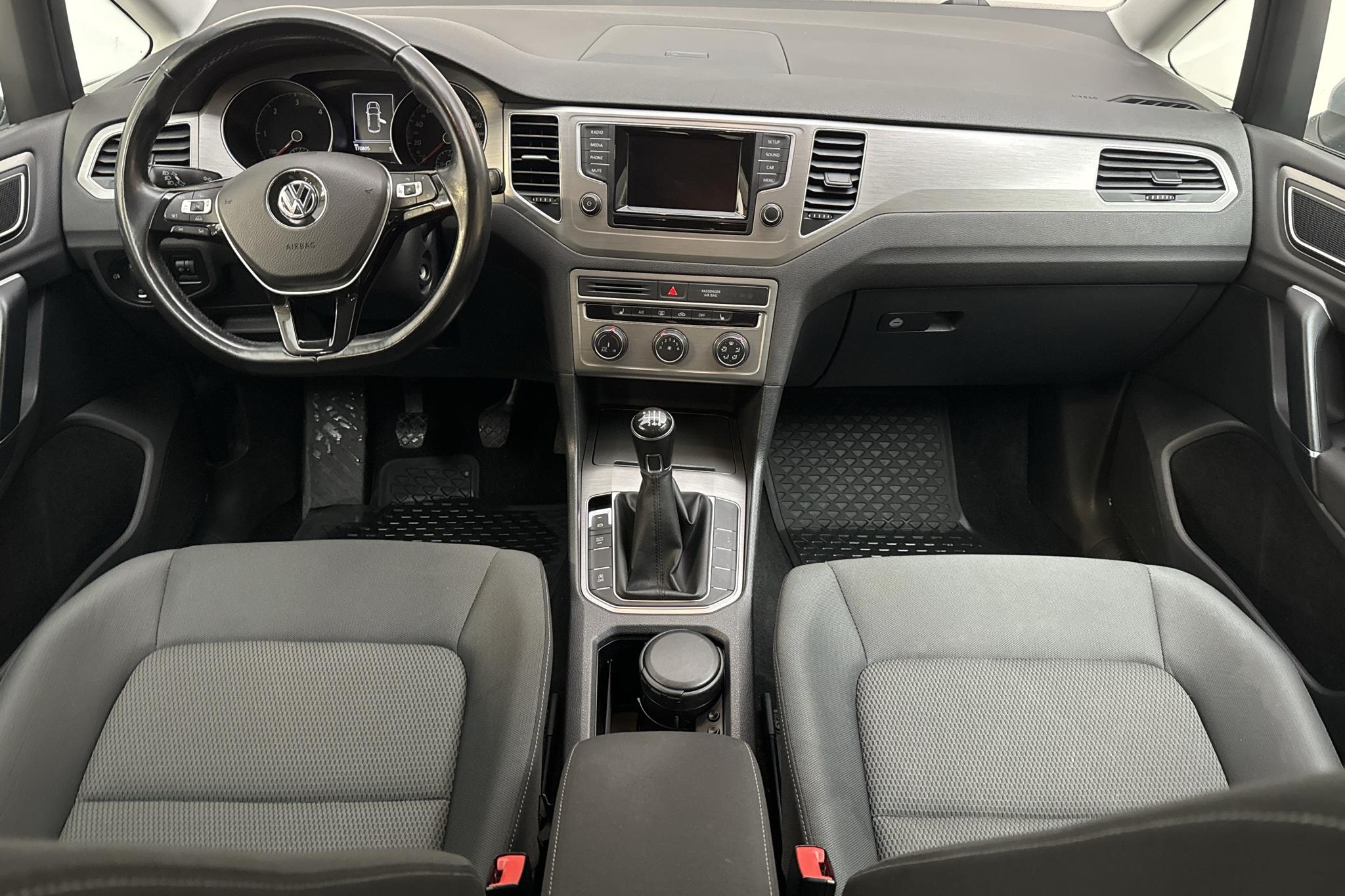 VW Golf VII 1.6 TDI BlueMotion Technology Sportsvan (110hk) - 170 790 km - Manualna - srebro - 2015