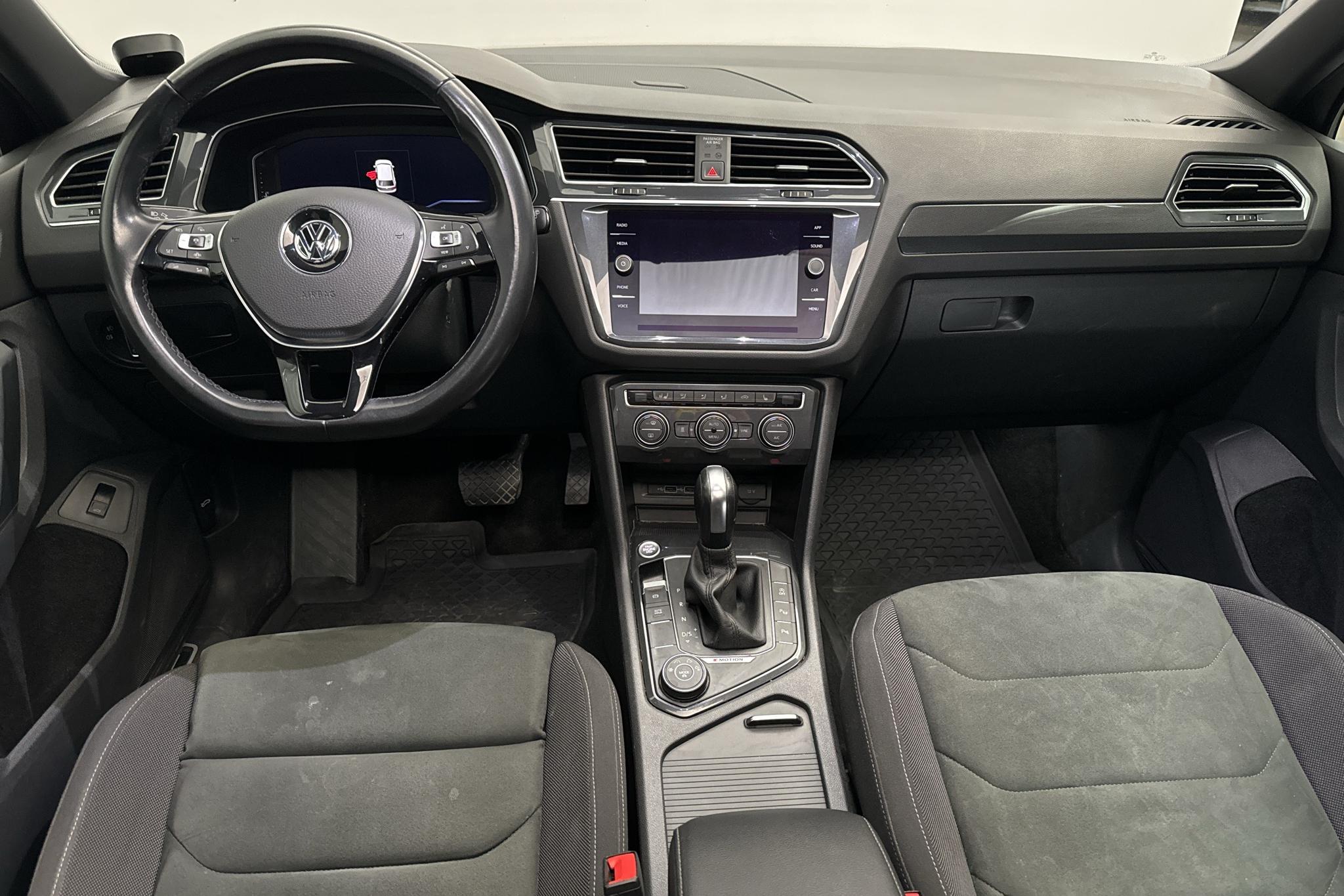 VW Tiguan 2.0 TDI 4MOTION (190hk) - 65 630 km - Automatyczna - Dark Grey - 2020