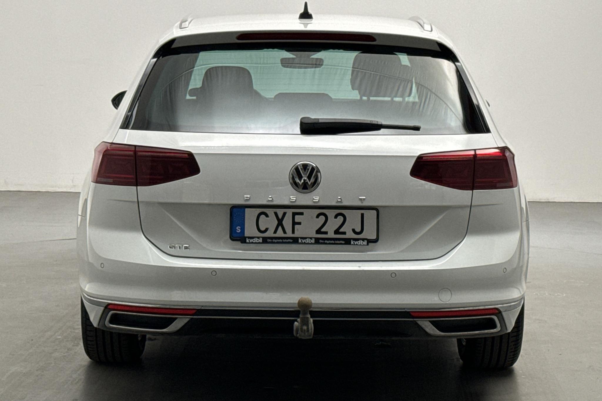 VW Passat 1.4 GTE Sportscombi (218hk) - 101 000 km - Automatic - white - 2020