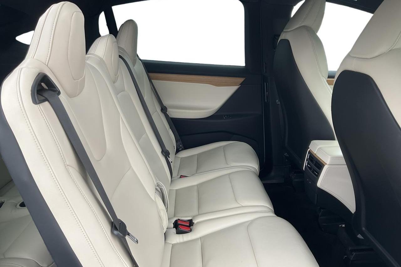 Tesla Model X Dual Motor Long Range AWD - 5 240 mil - Automat - vit - 2020