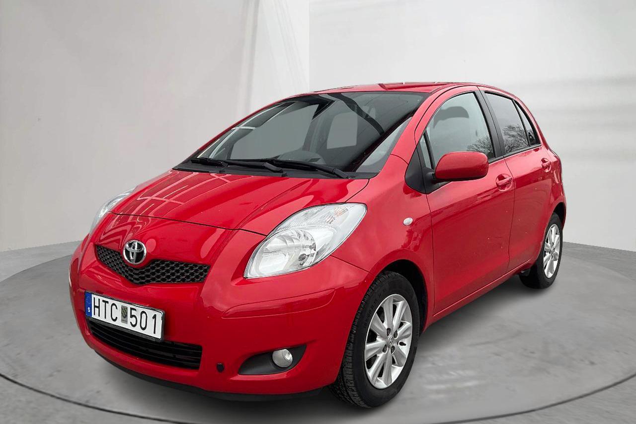Toyota Yaris 1.33 5dr (100hk) - 6 844 mil - Automat - röd - 2009