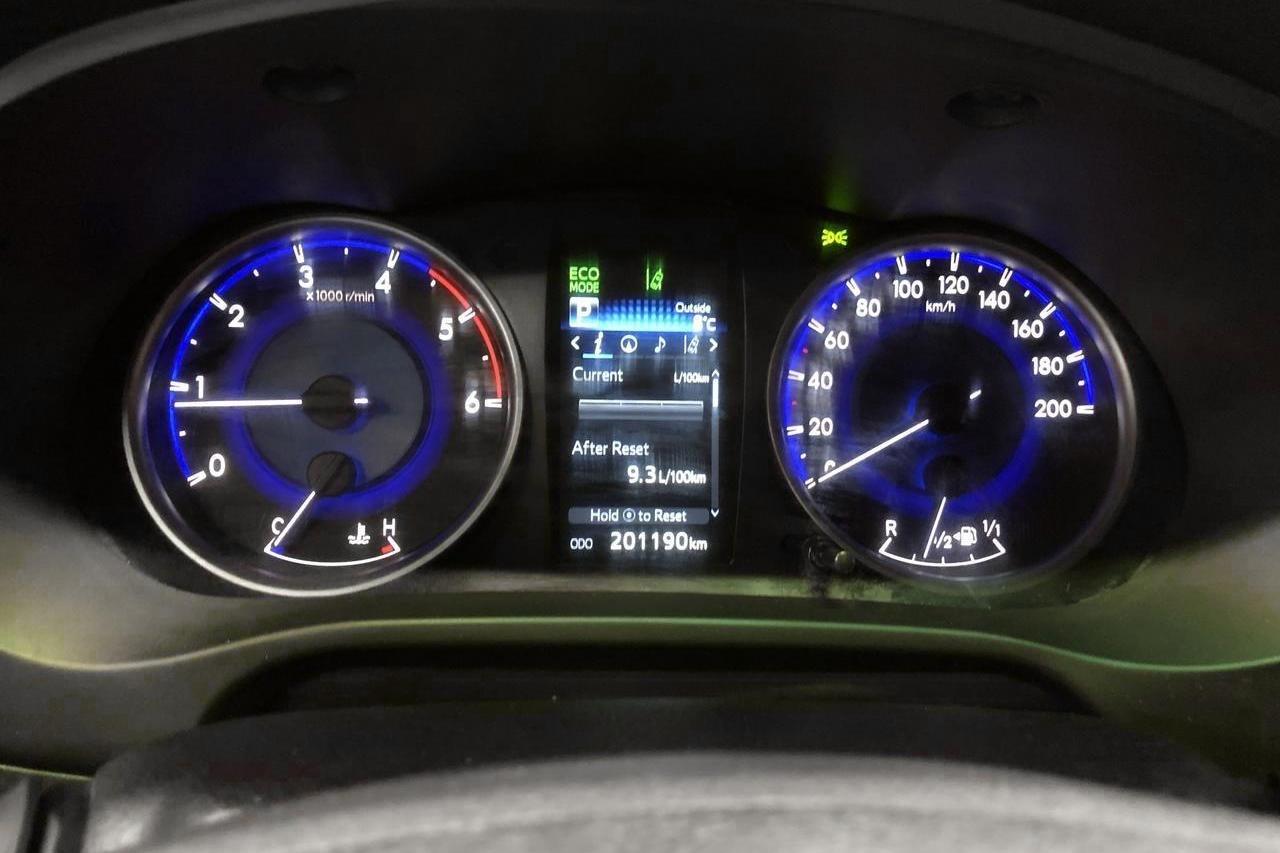 Toyota Hilux 2.4 D 4WD (150hk) - 201 190 km - Automaatne - must - 2018