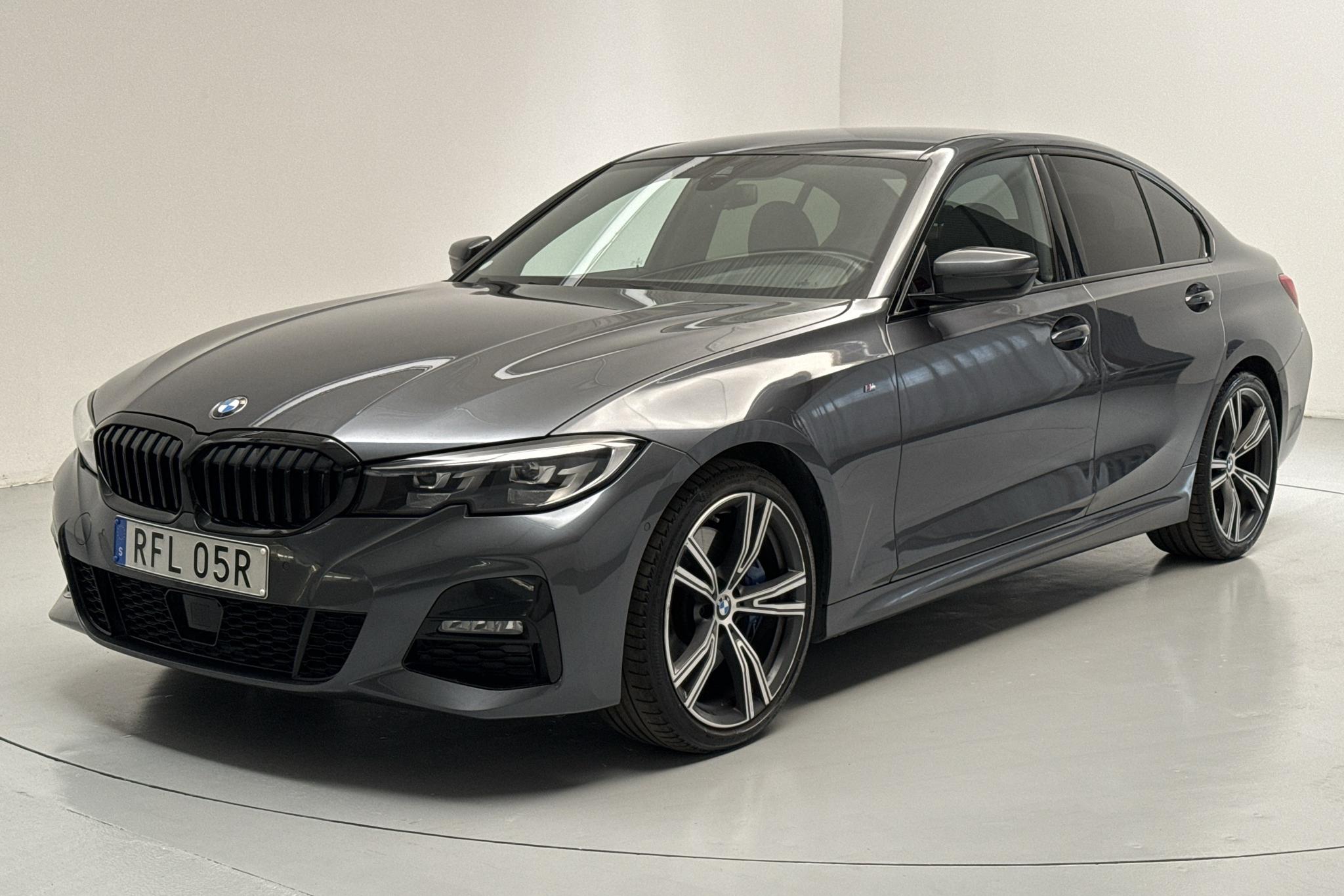 BMW 330i xDrive Sedan, G20 (258hk) - 65 460 km - Automatic - gray - 2021