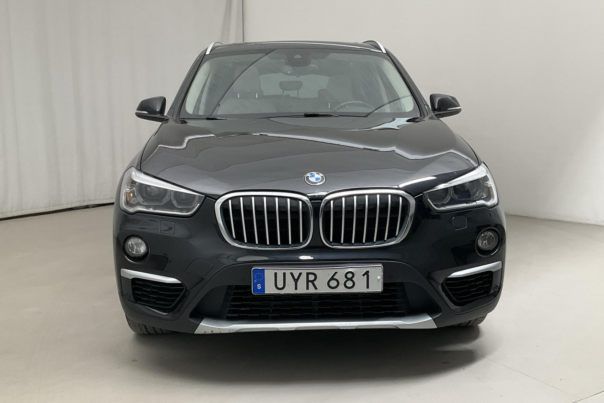 BMW X1 xDrive20d, F48 (190hk) - 96 740 km - Automaatne - must - 2018