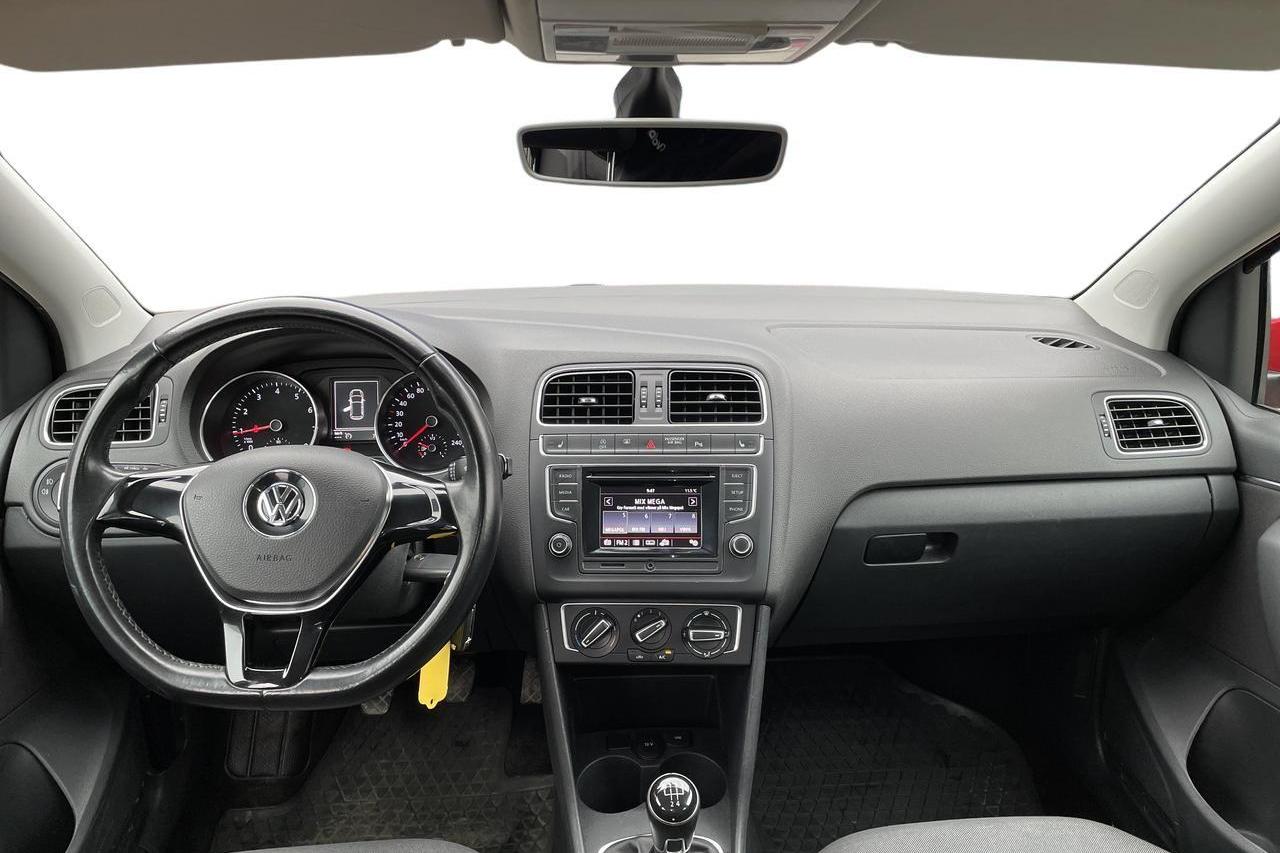 VW Polo 1.2 TSI 5dr (90hk) - 14 620 mil - Manuell - röd - 2015