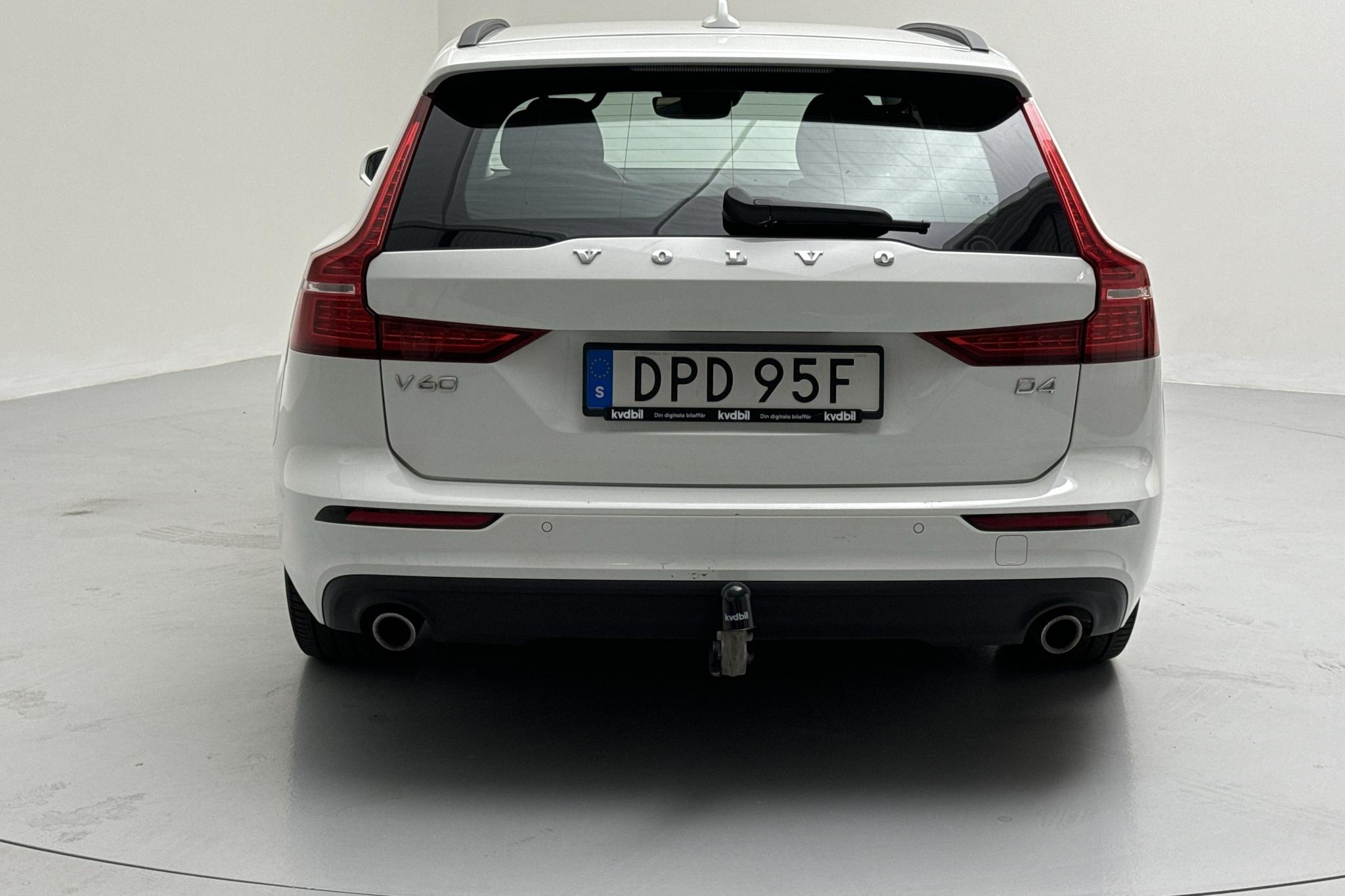 Volvo V60 D4 (190hk) - 120 610 km - Automatyczna - biały - 2020