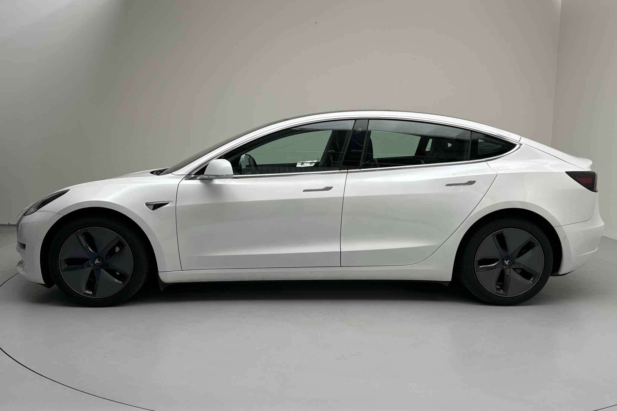 Tesla Model 3 Long Range Dual Motor AWD - 7 992 mil - Automat - vit - 2020