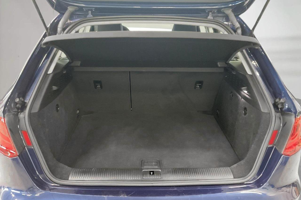 Audi A3 1.2 TFSI Sportback (110hk) - 72 740 km - Manualna - niebieski - 2016