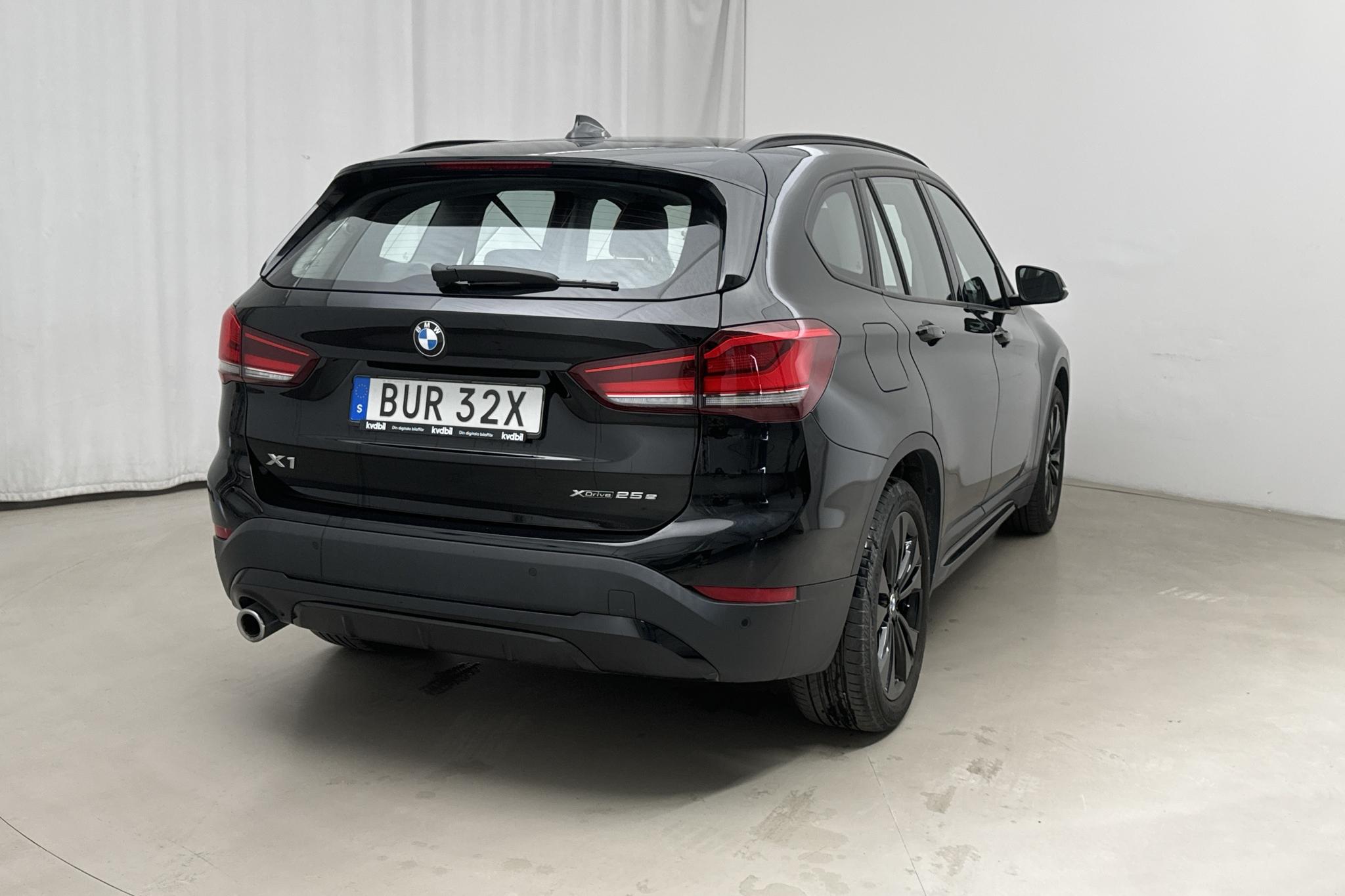 BMW X1 xDrive25e 9,7 kWh LCI, F48 (220hk) - 36 330 km - Automaattinen - musta - 2022