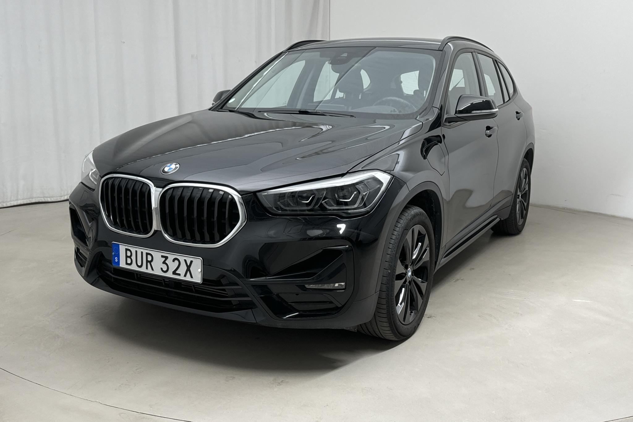 BMW X1 xDrive25e 9,7 kWh LCI, F48 (220hk) - 36 330 km - Automaatne - must - 2022