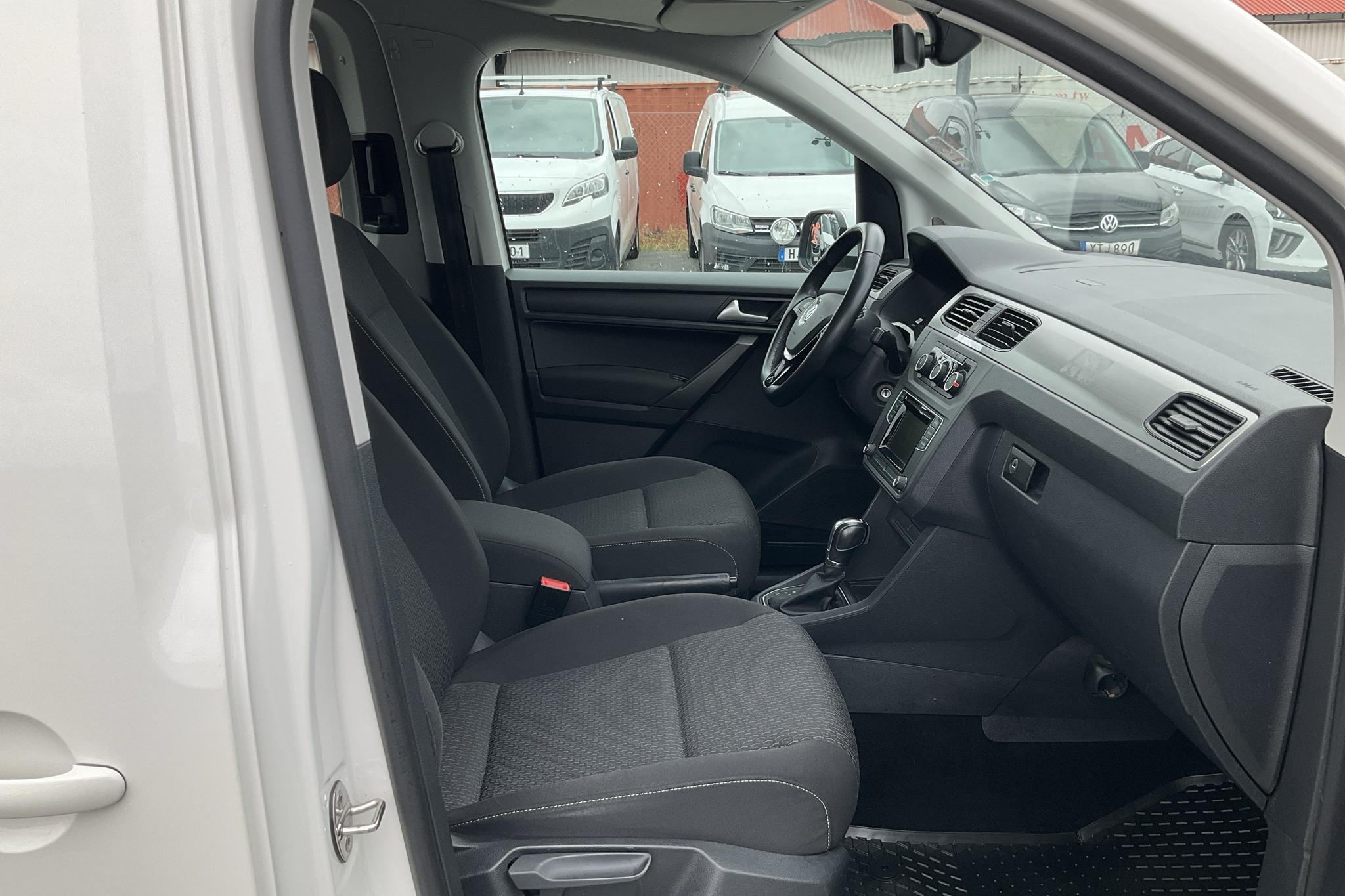 VW Caddy Life 1.4 TGI (110hk) - 44 830 km - Automatyczna - biały - 2017