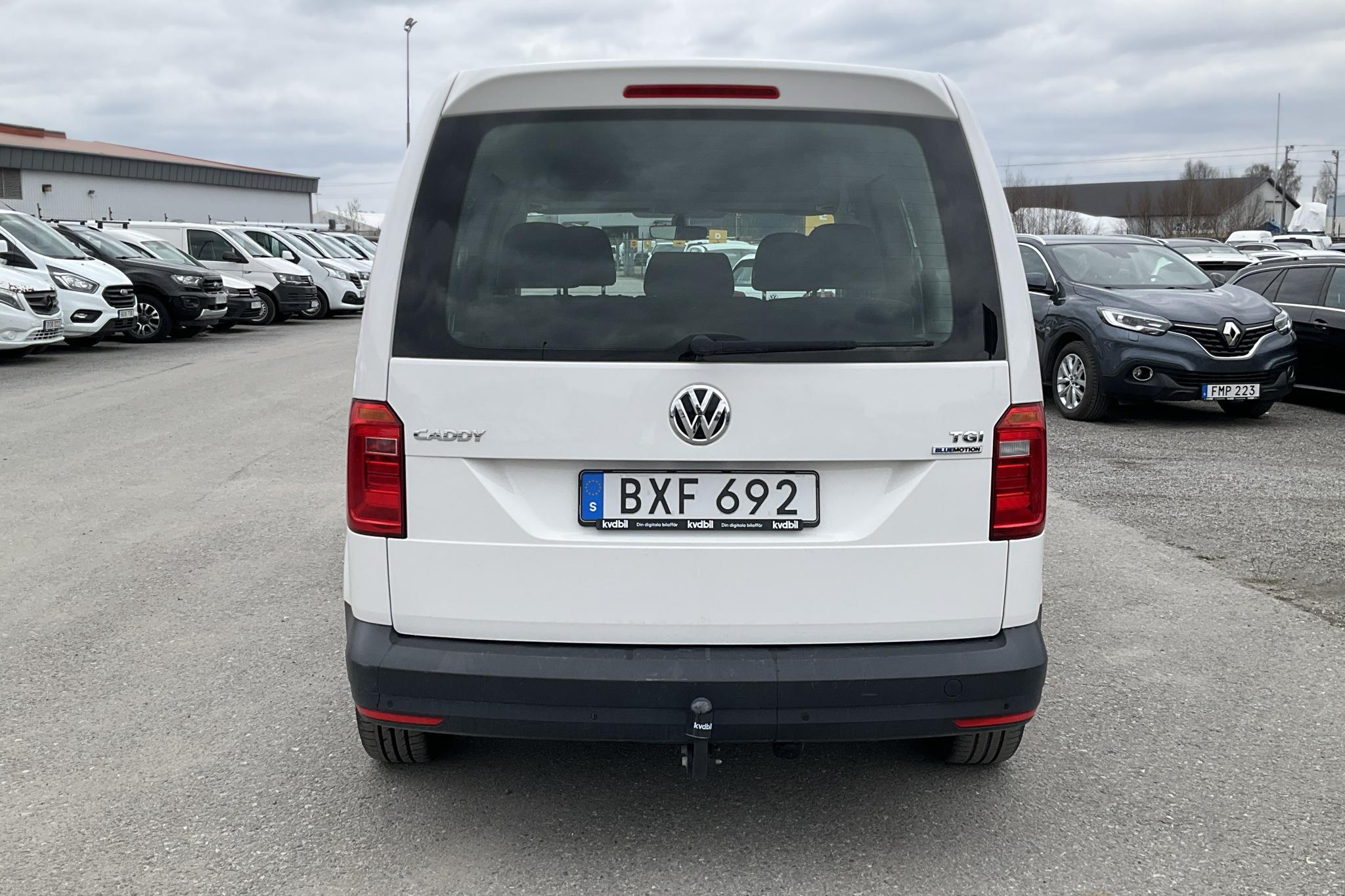 VW Caddy Life 1.4 TGI (110hk) - 44 830 km - Automatic - white - 2017