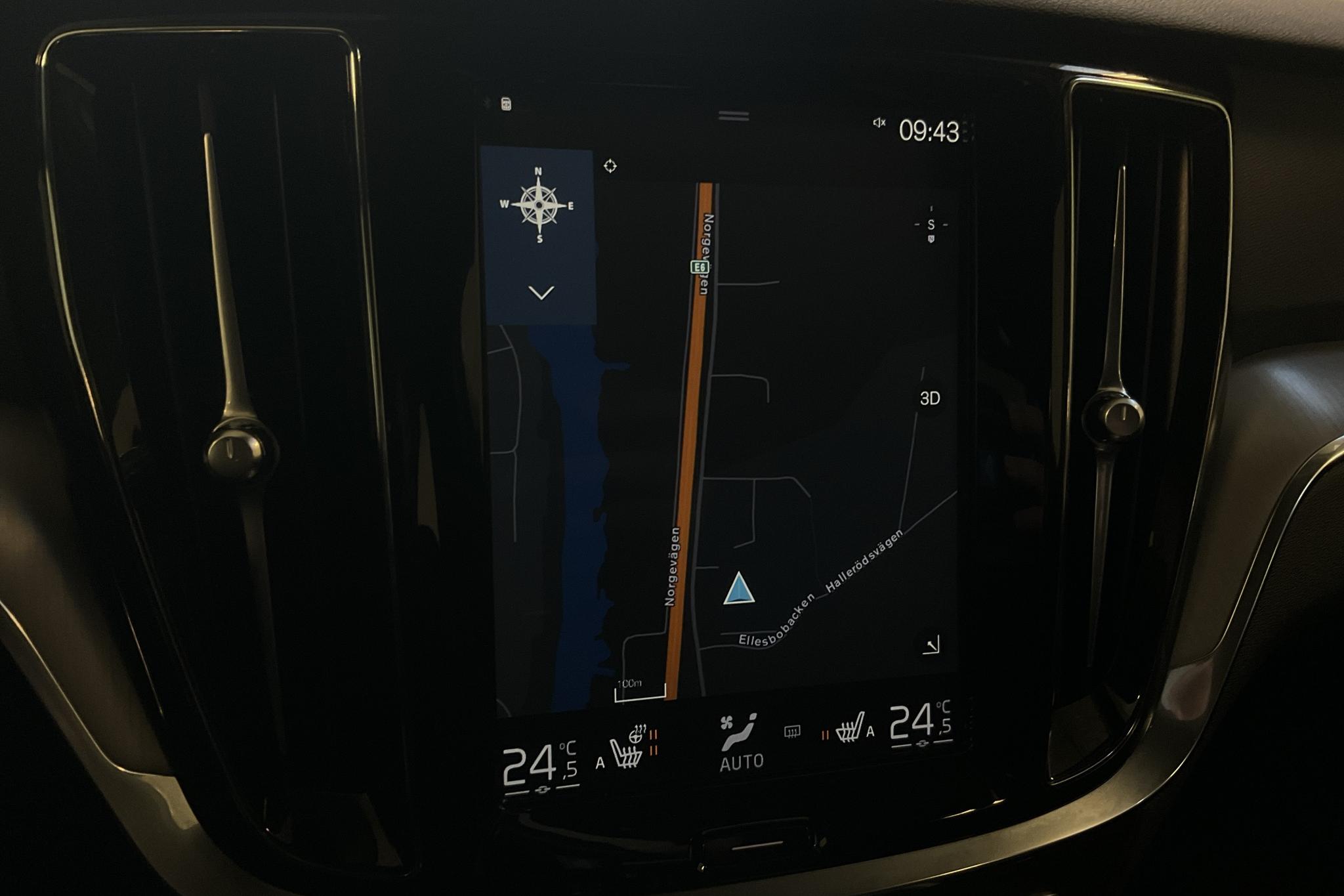 Volvo V60 D3 (150hk) - 7 408 mil - Automat - grå - 2020
