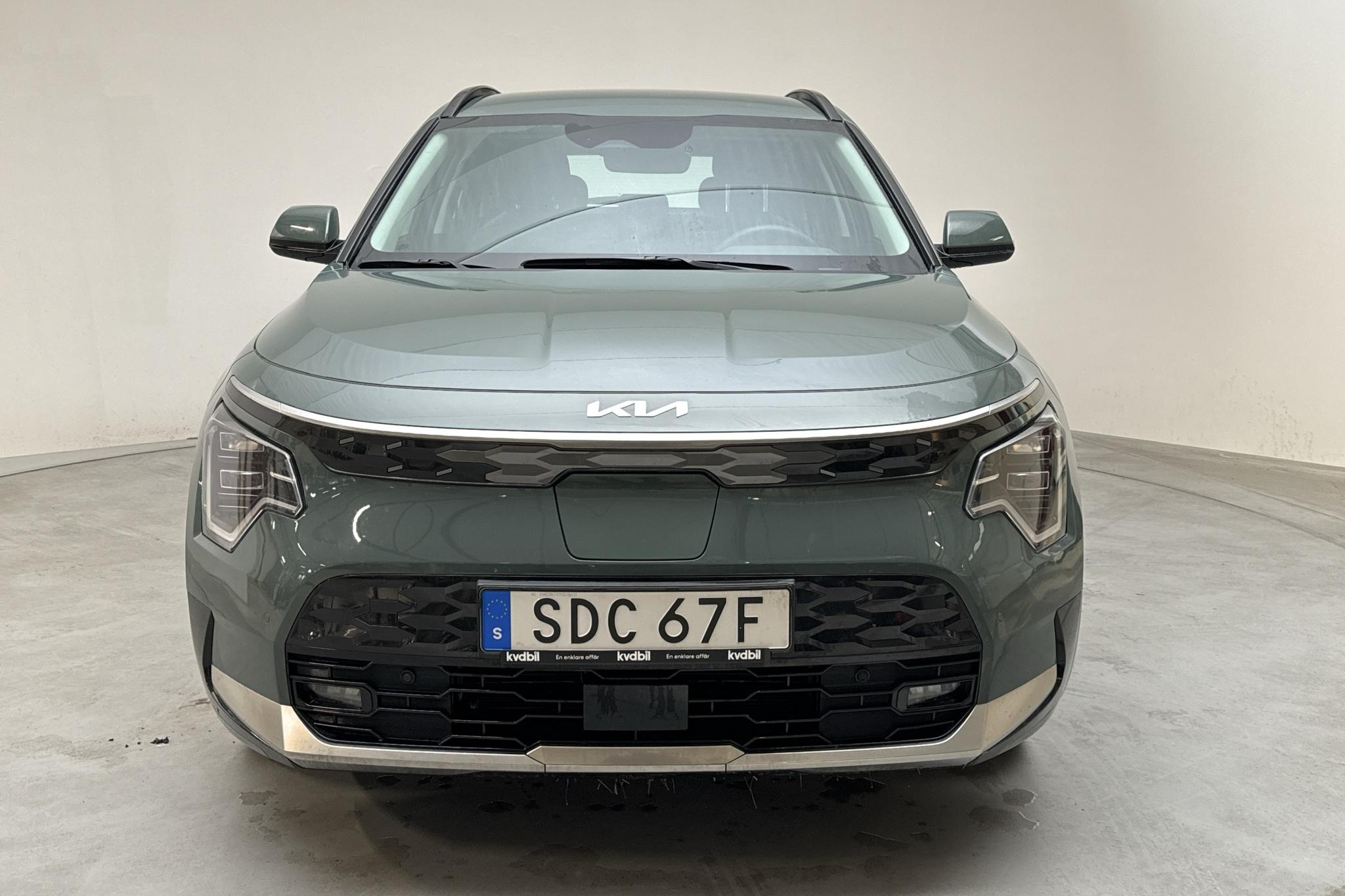 KIA Niro EV 65 kWh (204hk) - 904 mil - Automat - grön - 2023