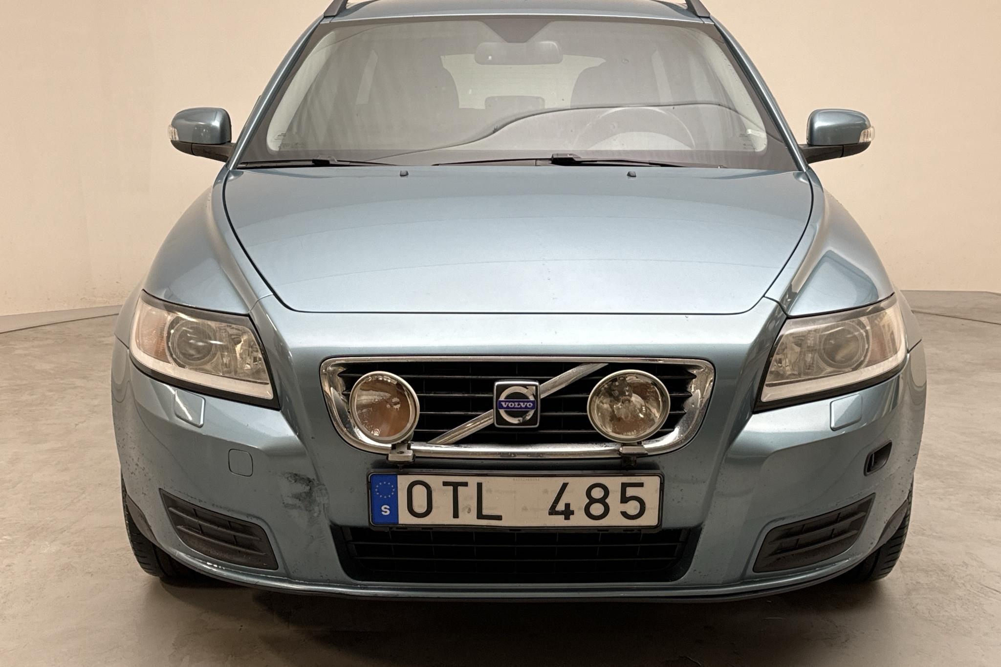 Volvo V50 1.8F (125hk) - 197 060 km - Käsitsi - sinine - 2009