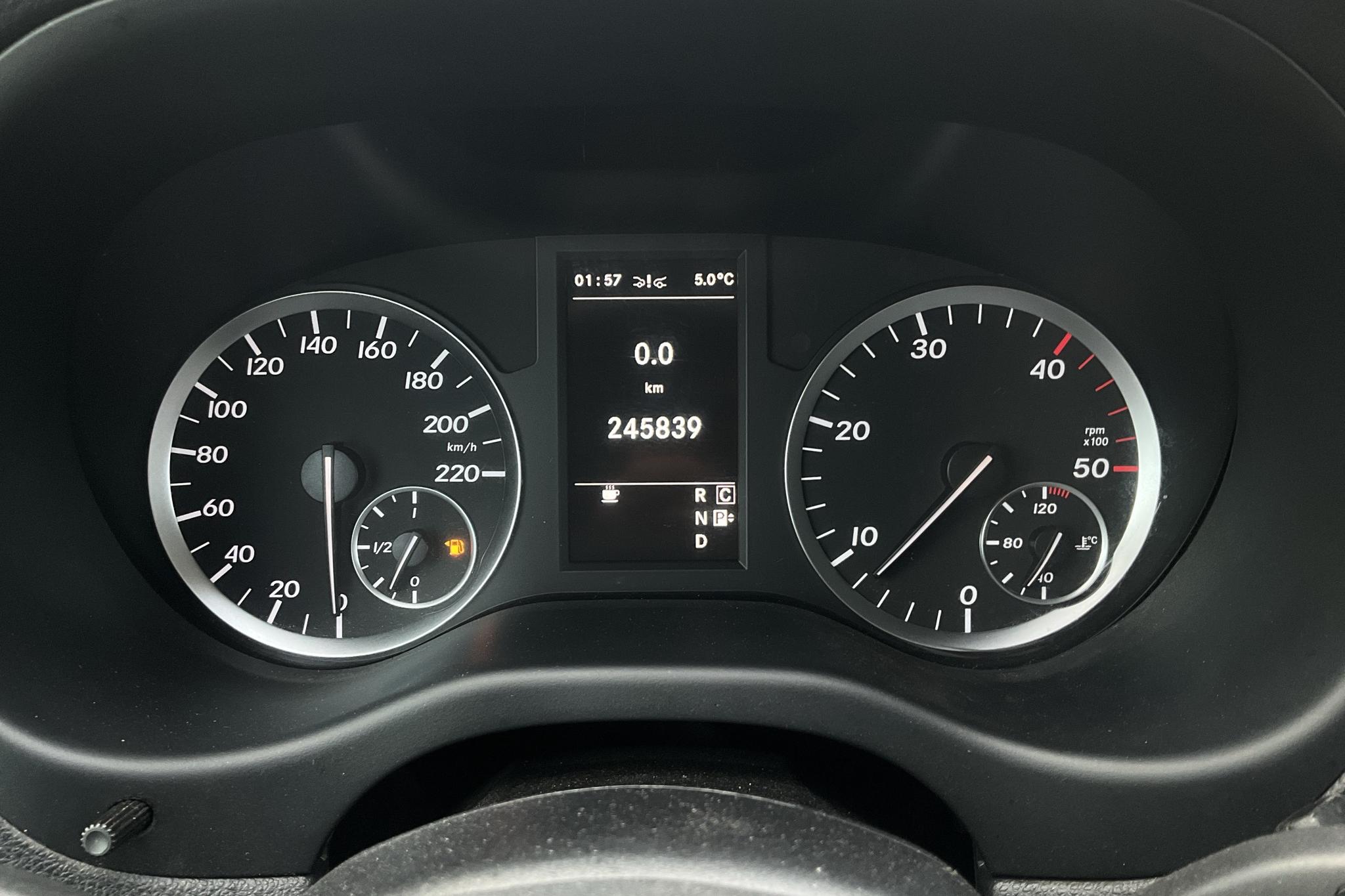 Mercedes Vito 119 BlueTEC 4MATIC W640 (190hk) - 24 584 mil - Automat - vit - 2017