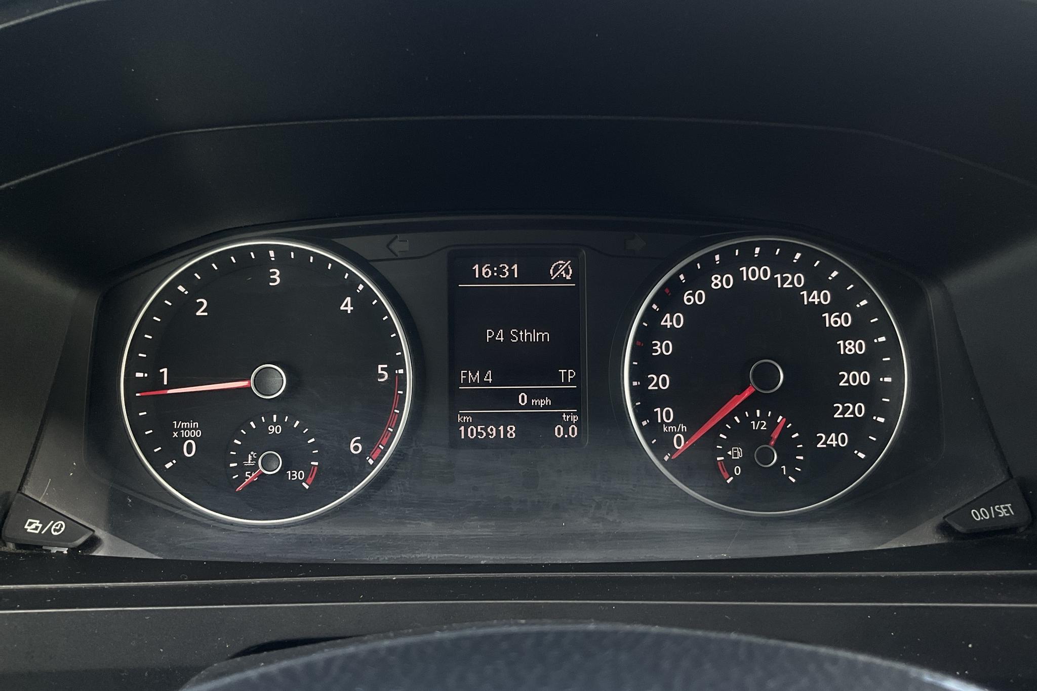 VW Transporter T6 2.0 TDI BMT Skåp (150hk) - 10 591 mil - Automat - vit - 2018