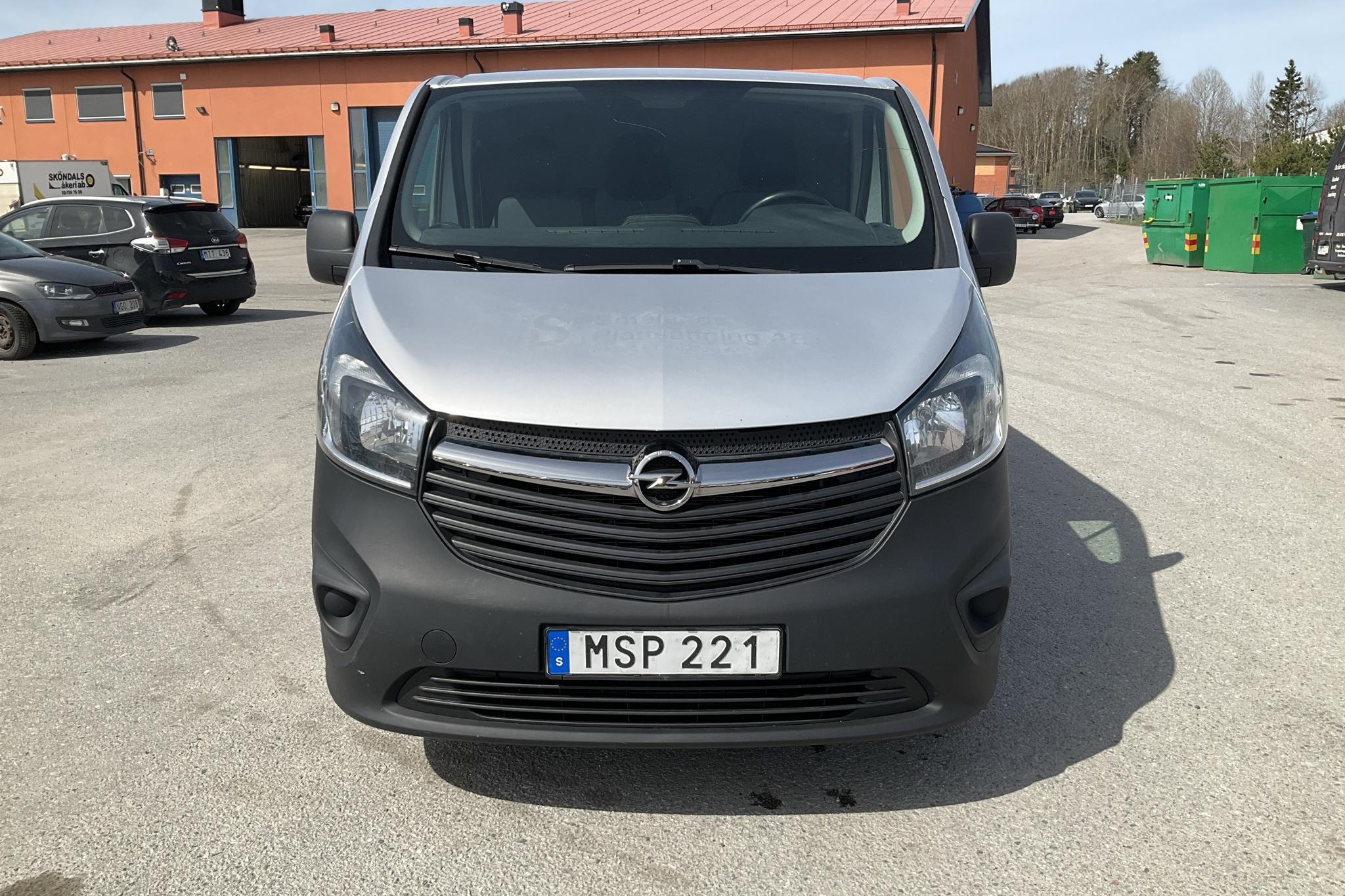 Opel Vivaro 1.6 CDTI (114hk) - 15 926 mil - Manuell - grå - 2015