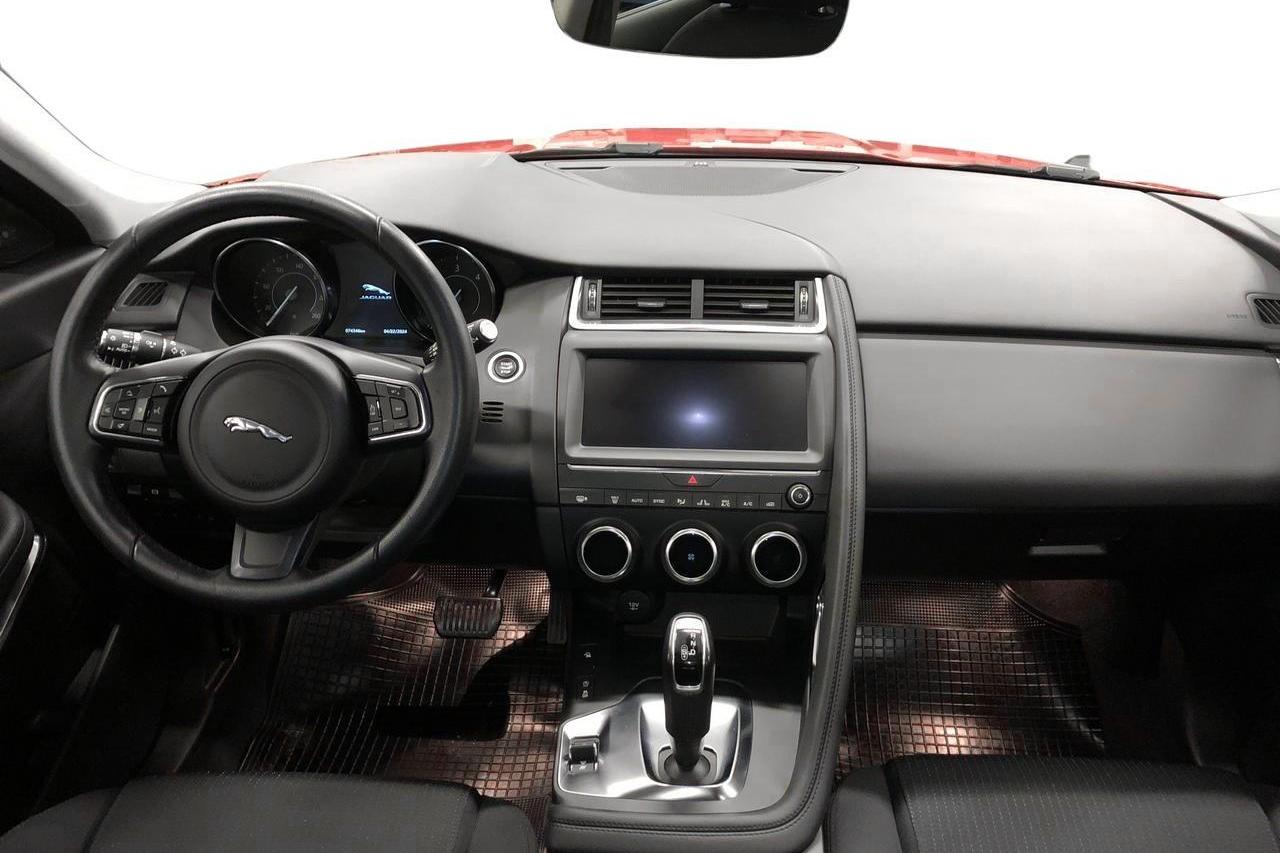 Jaguar E-Pace D150 AWD (150hk) - 7 434 mil - Automat - röd - 2019
