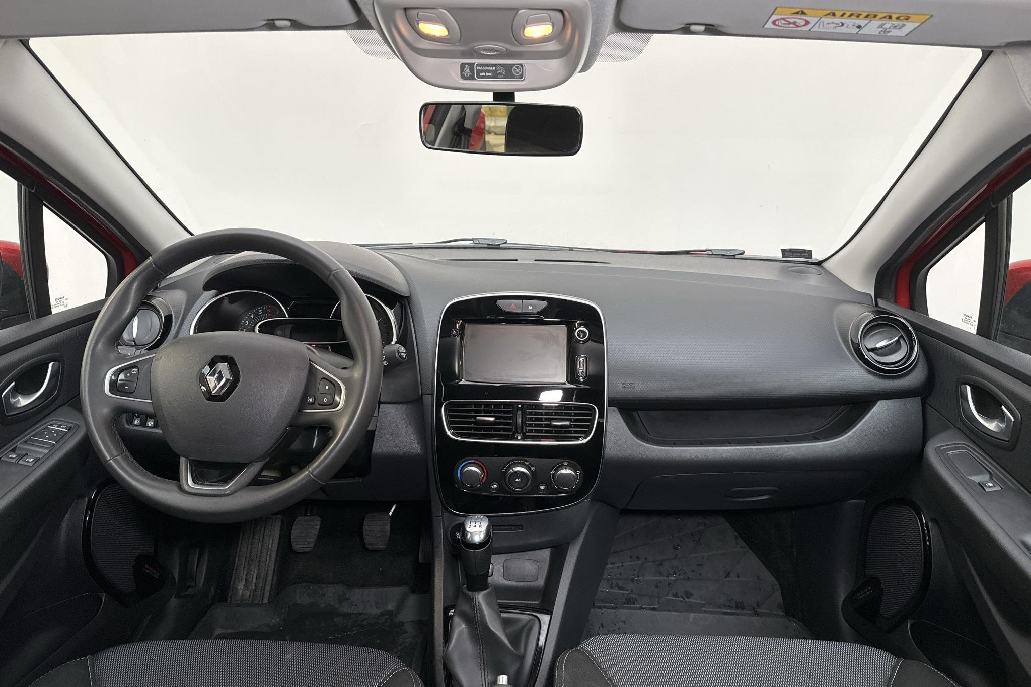 Renault Clio IV 0.9 TCe 90 5dr (90hk) - 7 000 mil - Manuell - röd - 2020