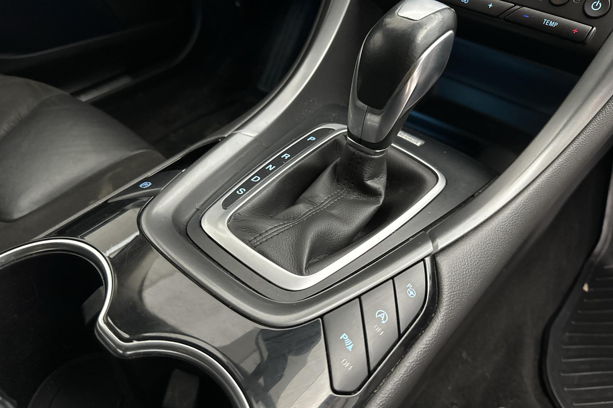 Ford Mondeo 2.0 TDCi Kombi (180hk) - 195 410 km - Automatyczna - szary - 2015