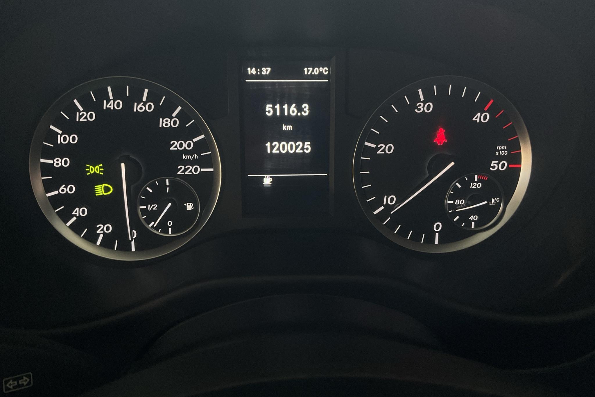 Mercedes Vito 109 CDI W640 (88hk) - 12 002 mil - Manuell - vit - 2017