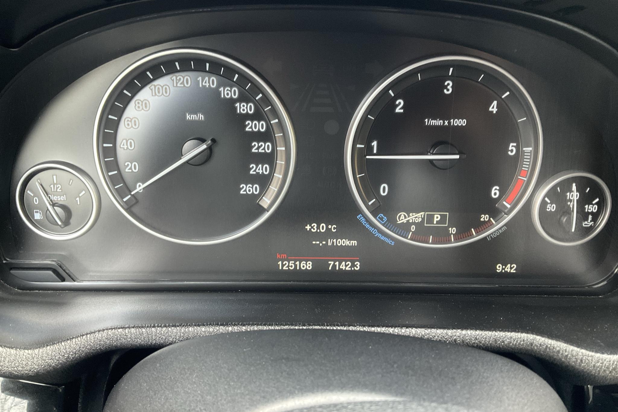 BMW X4 xDrive 20d, F26 (190hk) - 125 160 km - Automaatne - valge - 2016