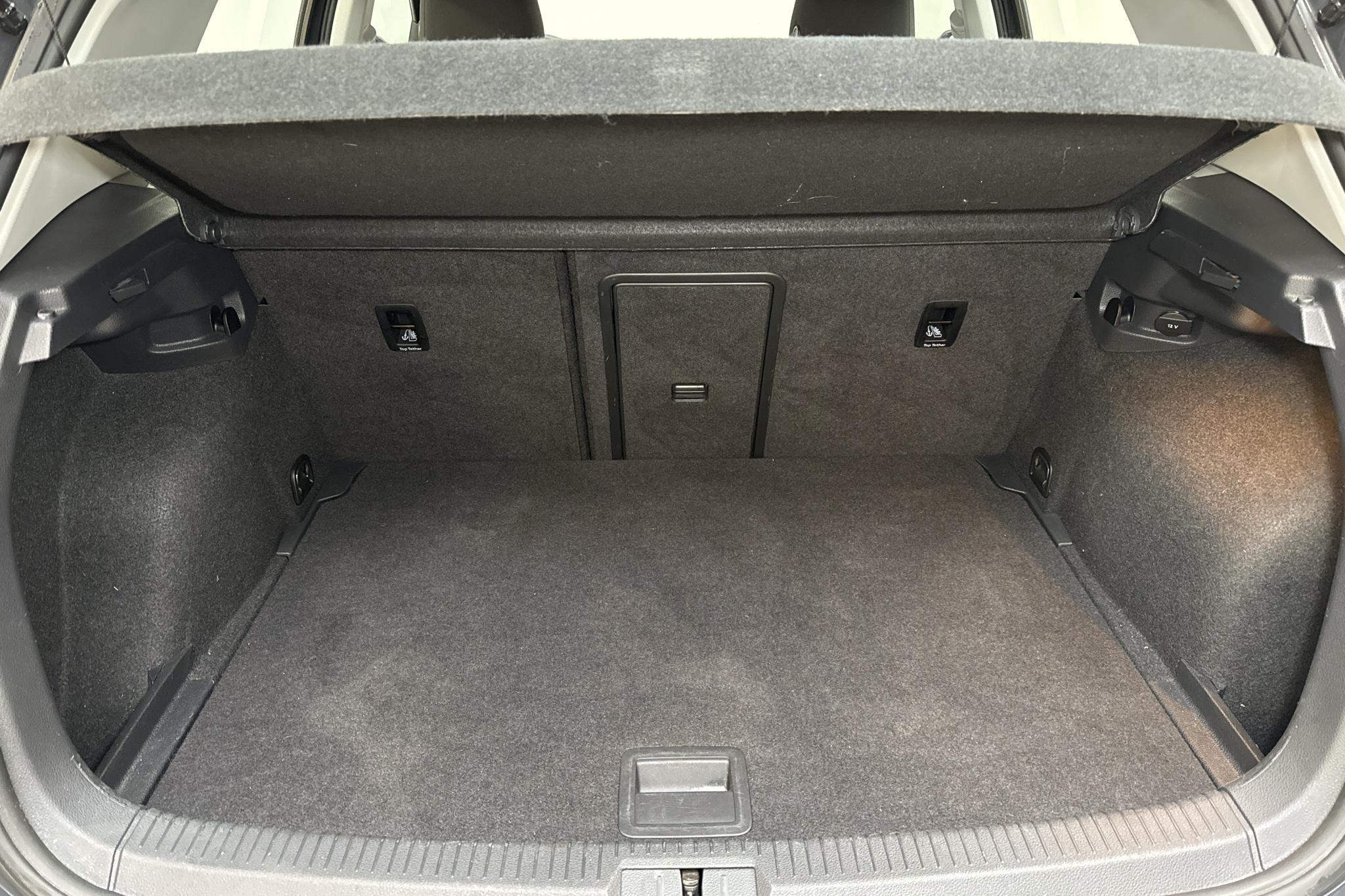 VW Golf VII 1.0 TSI 5dr (115hk) - 73 690 km - Automatyczna - szary - 2019